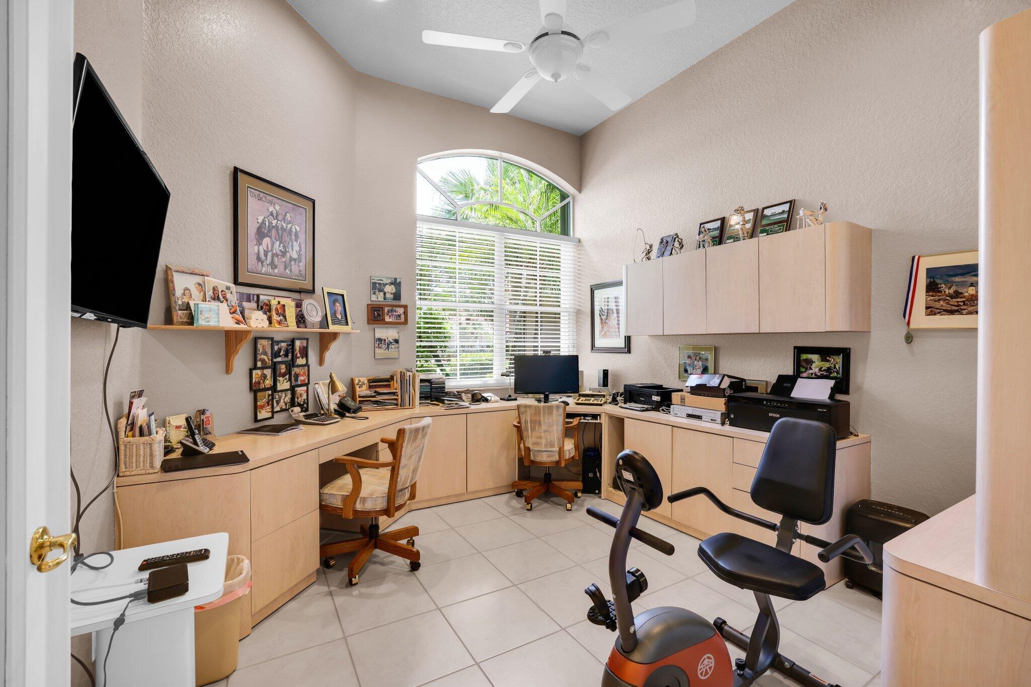 4067 Laurel Estates Way