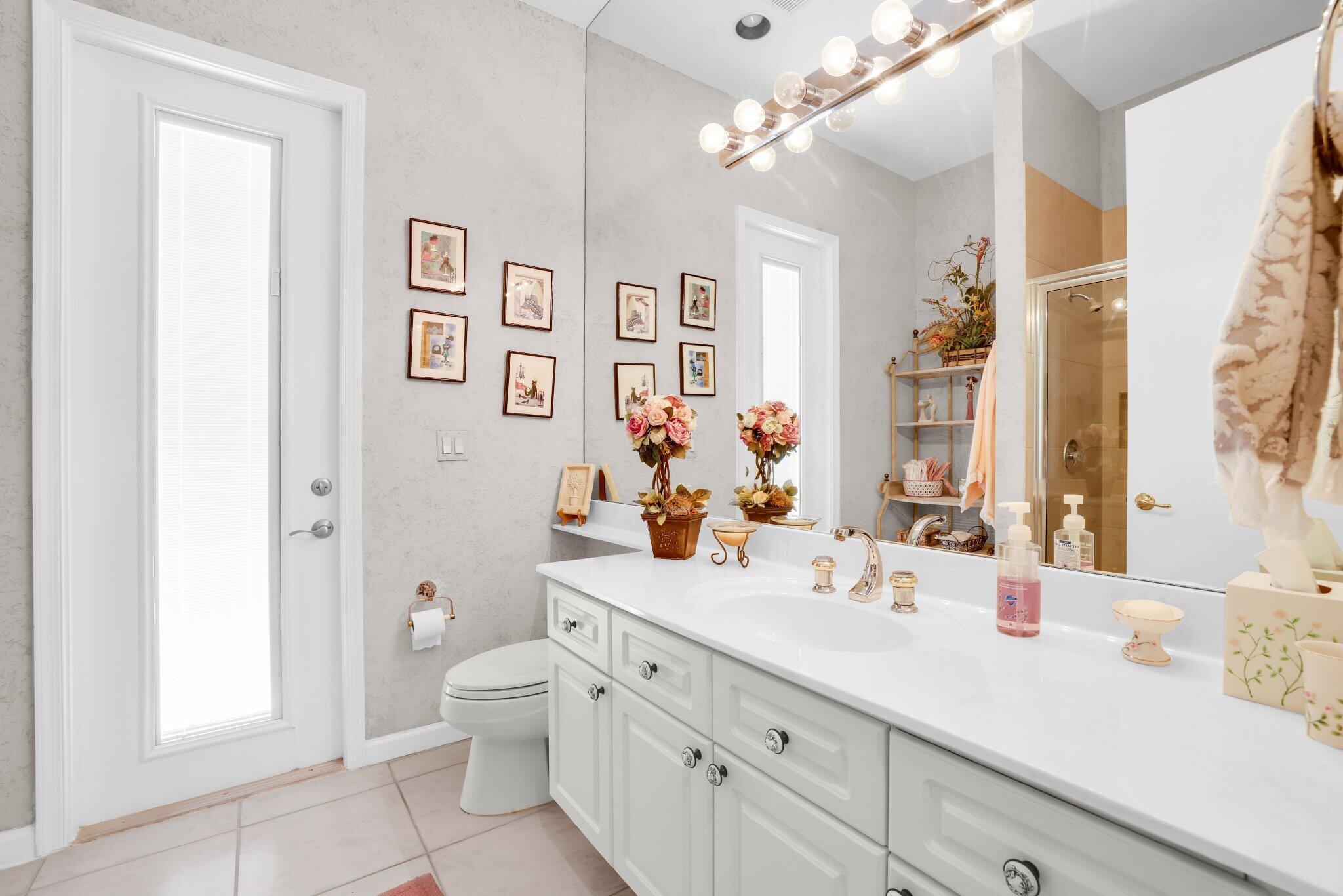 4067 Laurel Estates Way