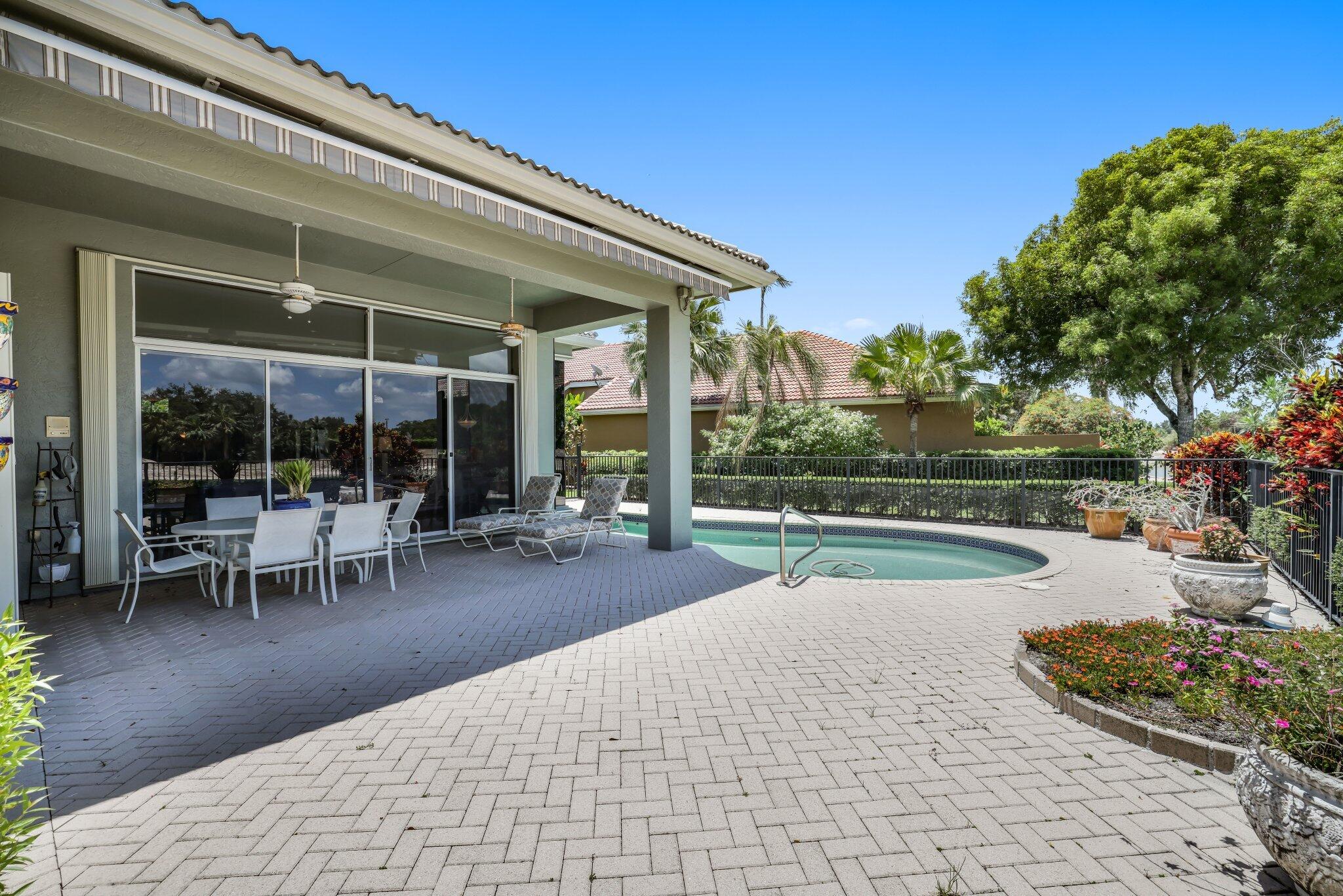 4067 Laurel Estates Way