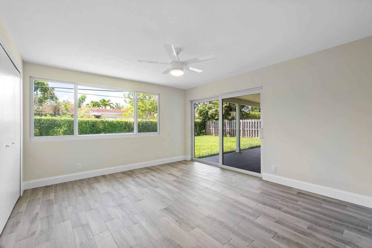 928 SW 4th Street