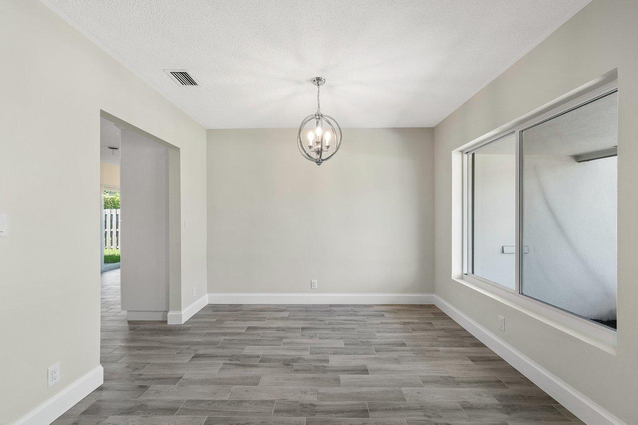 928 SW 4th Street