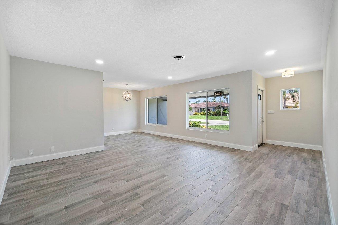 928 SW 4th Street