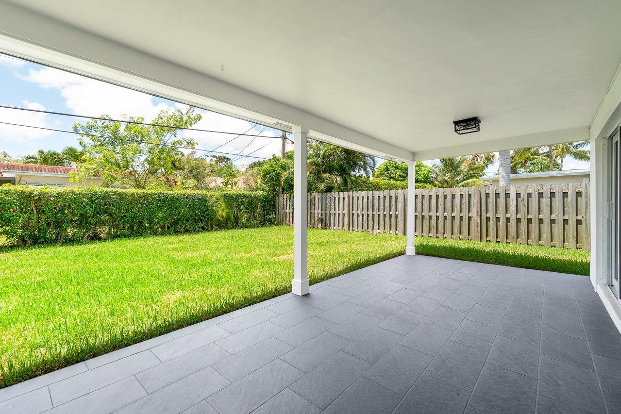 928 SW 4th Street