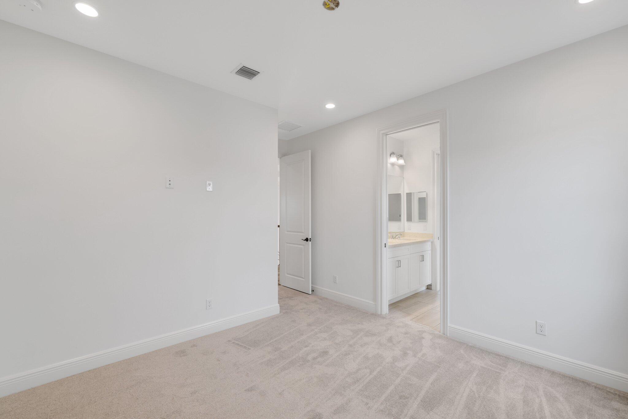 2585 NW 69th Street
