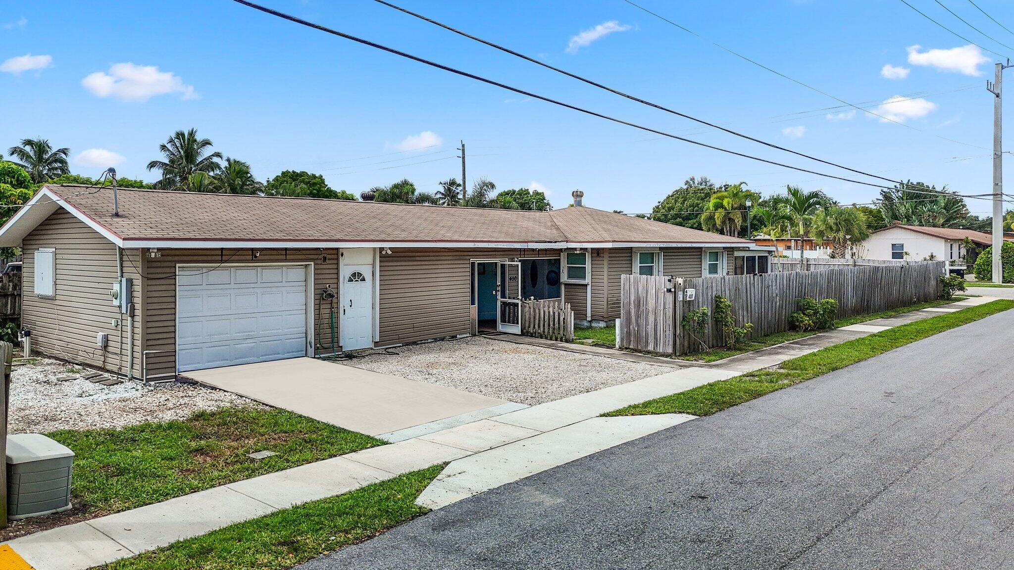 400 SE 7th Street