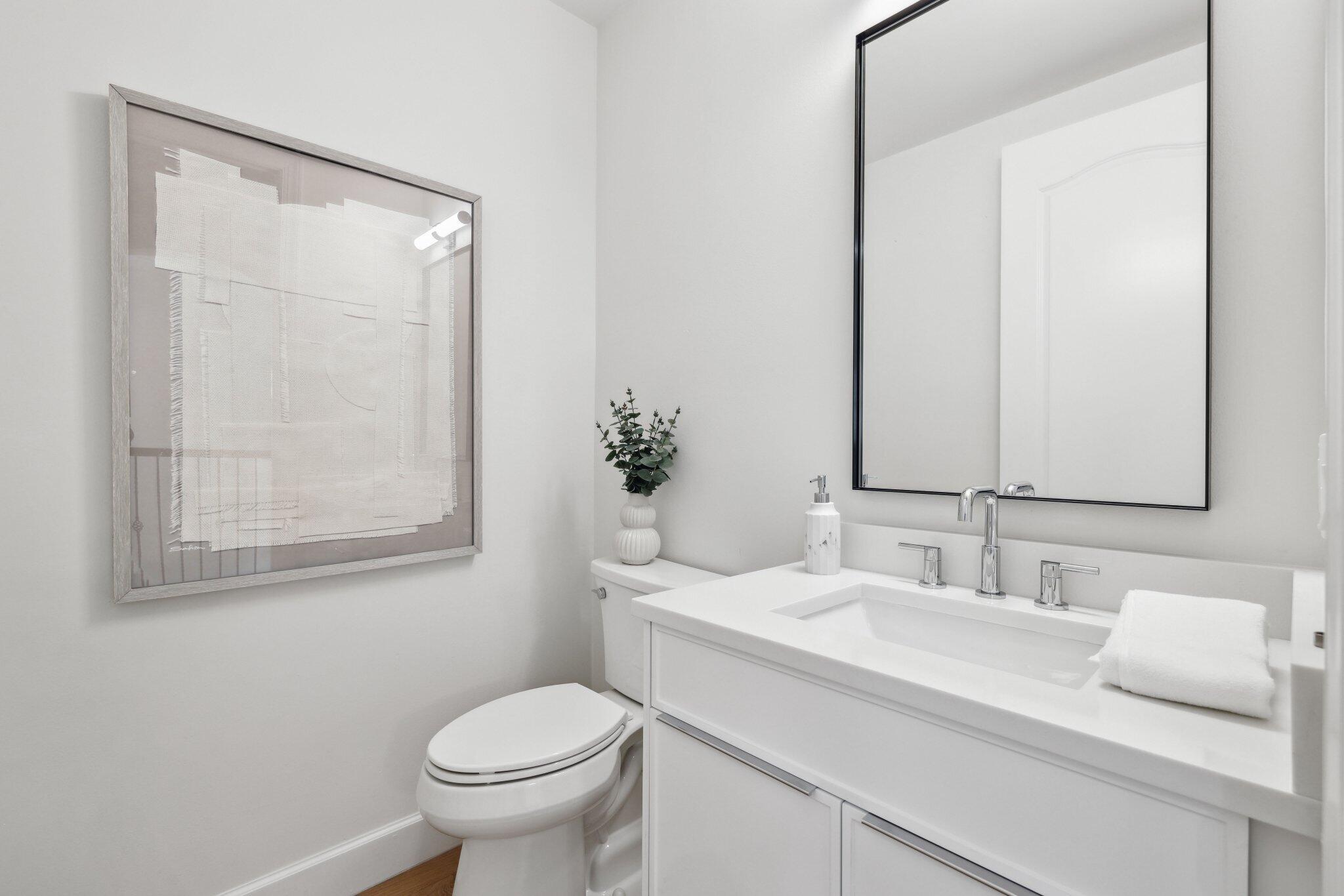 613 NE Francesca Lane