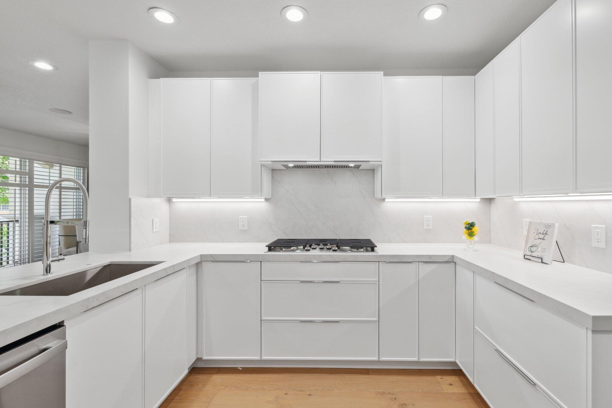 613 NE Francesca Lane