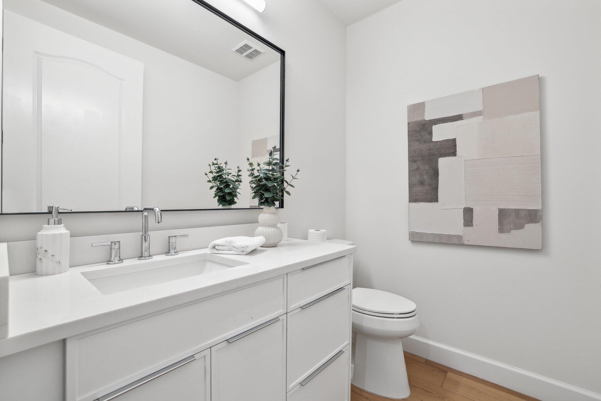 613 NE Francesca Lane