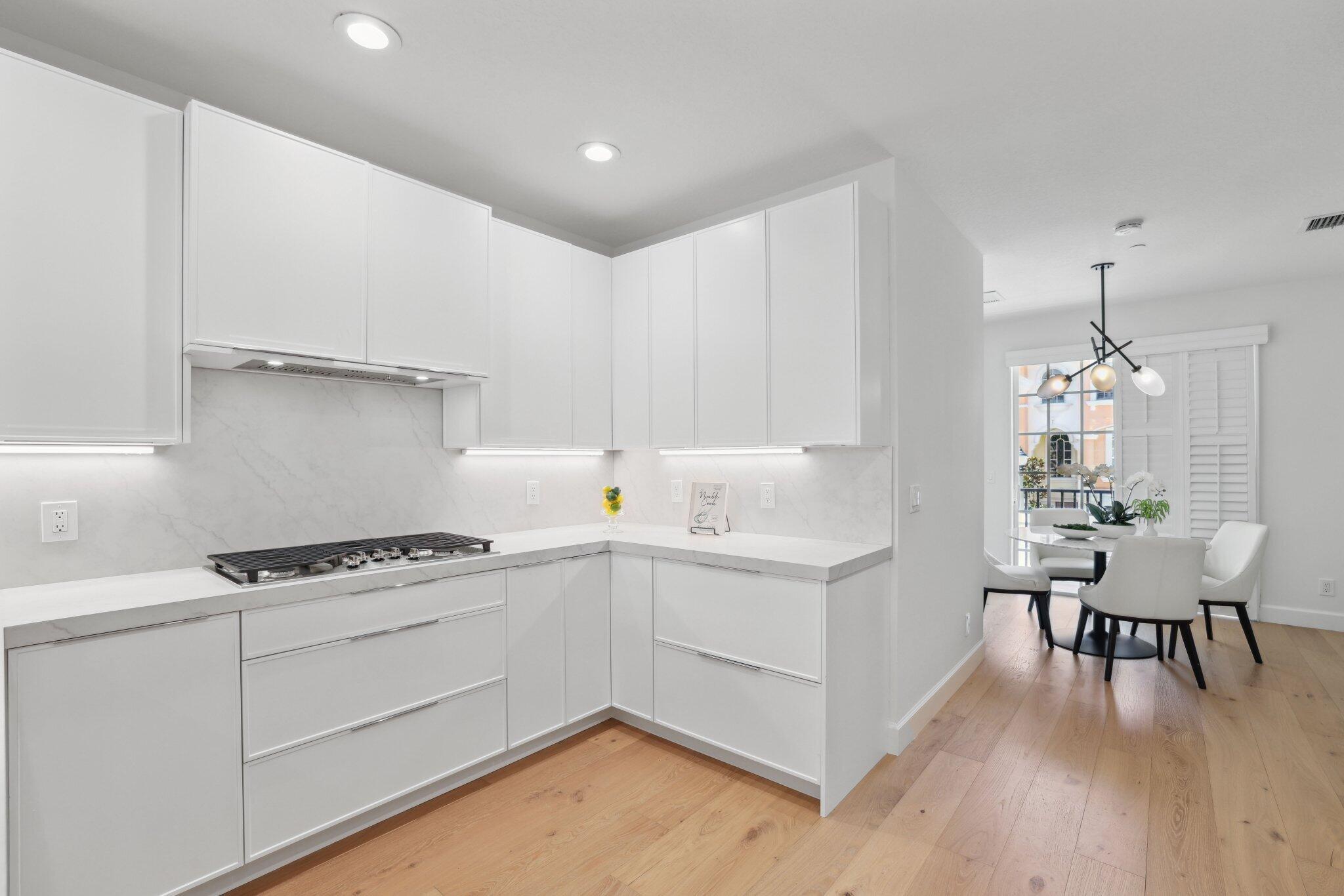 613 NE Francesca Lane