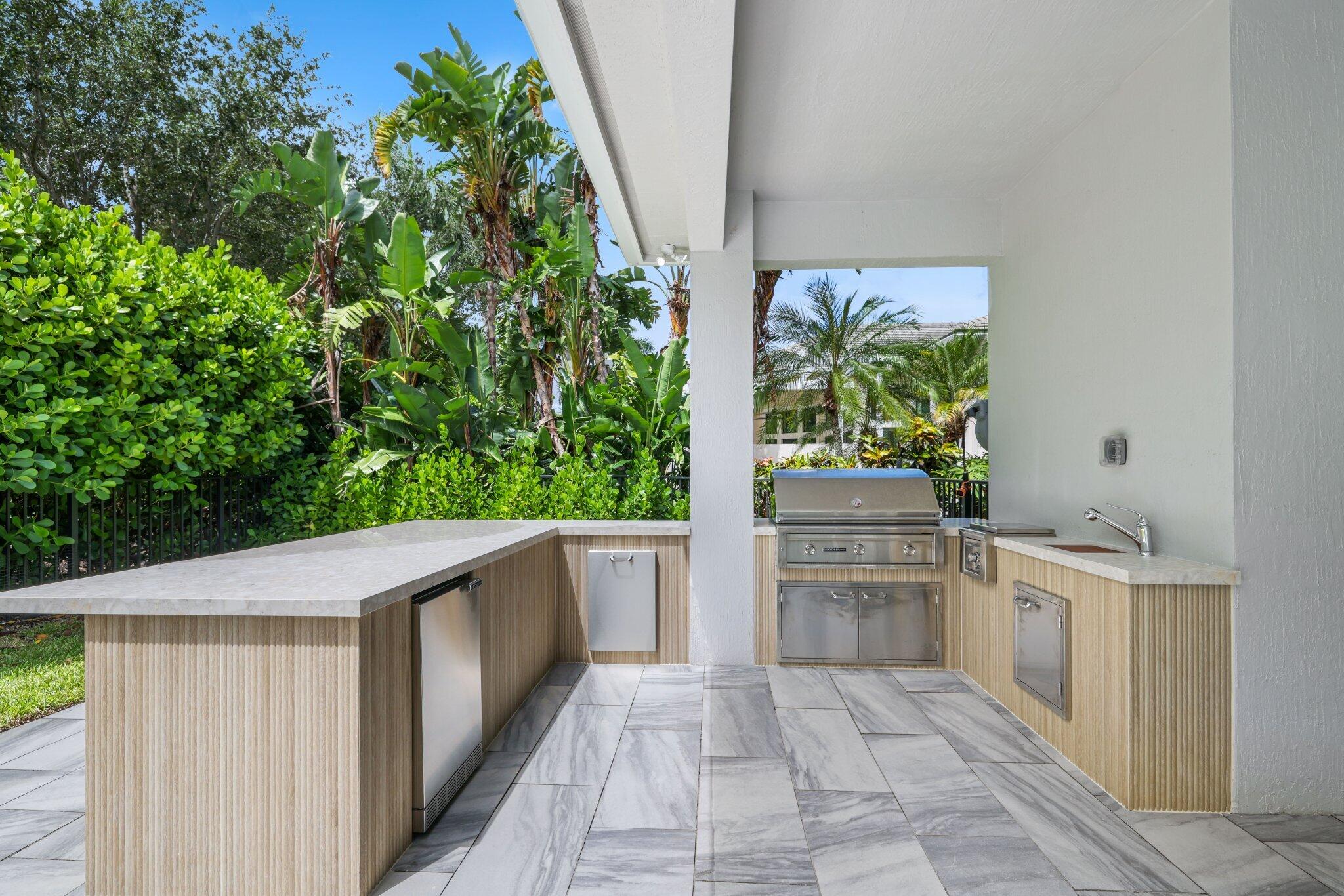 2704 NW 71st Boulevard