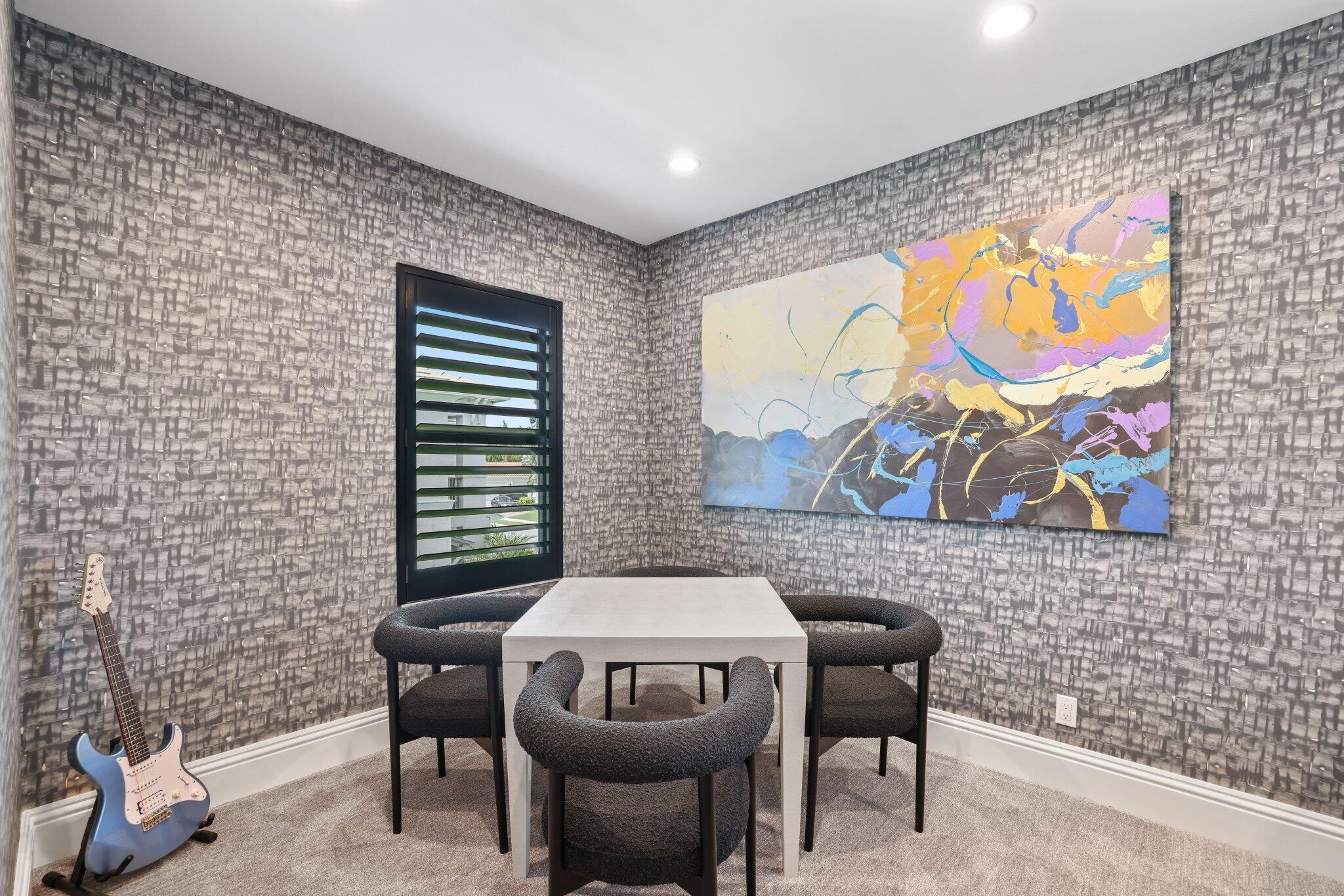 2704 NW 71st Boulevard