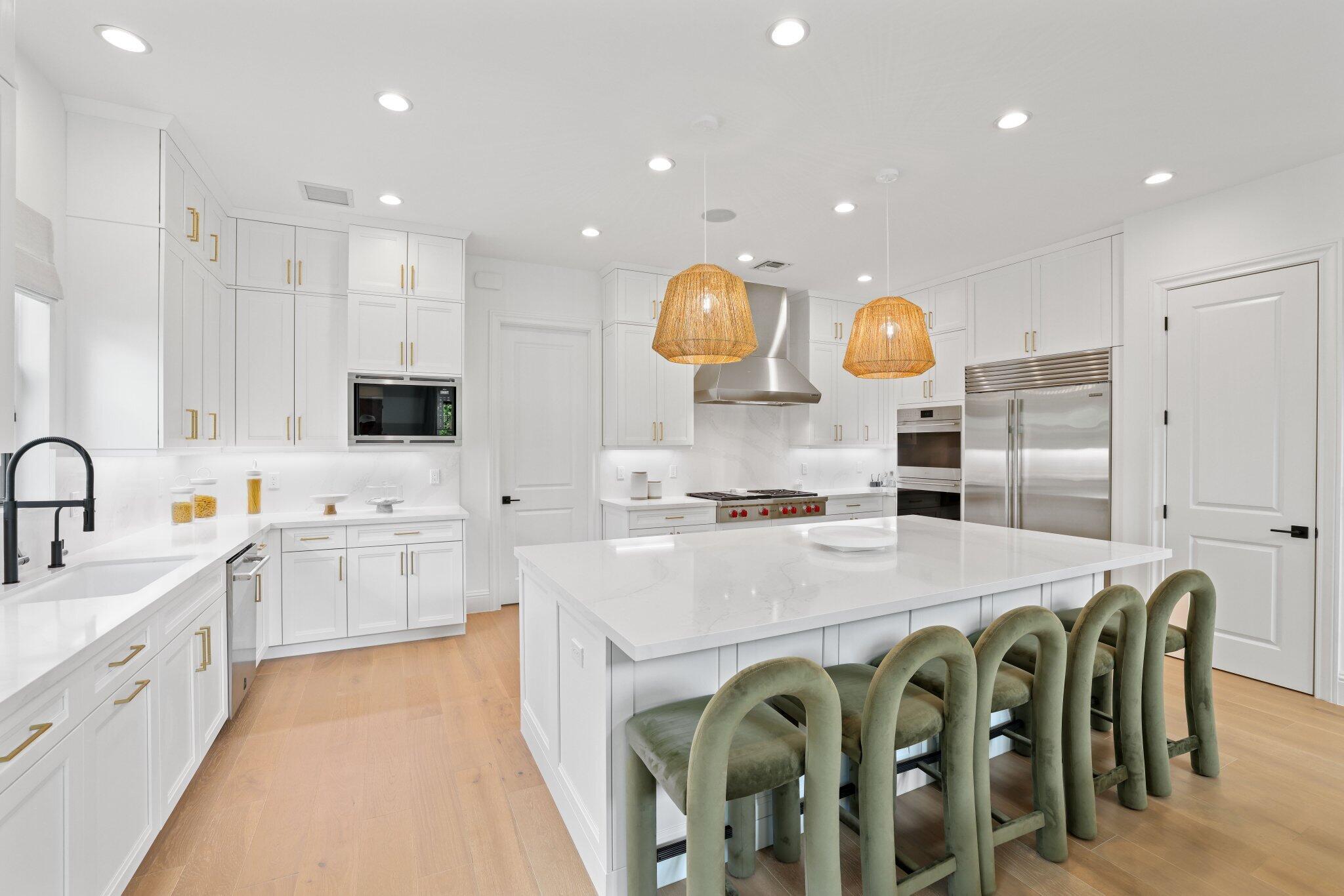 2704 NW 71st Boulevard