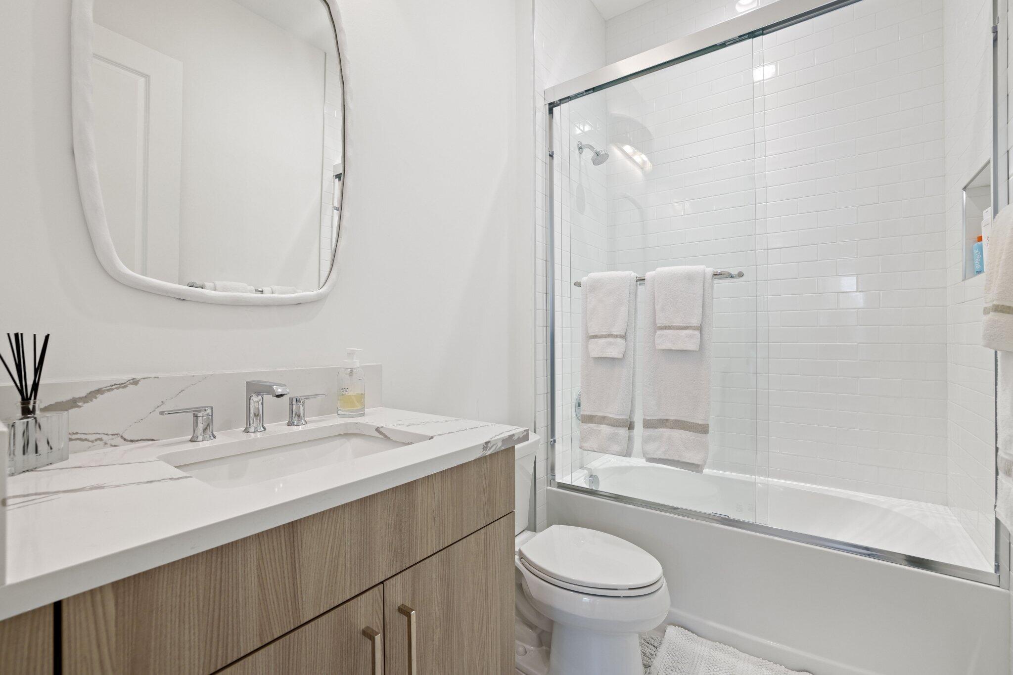 2704 NW 71st Boulevard