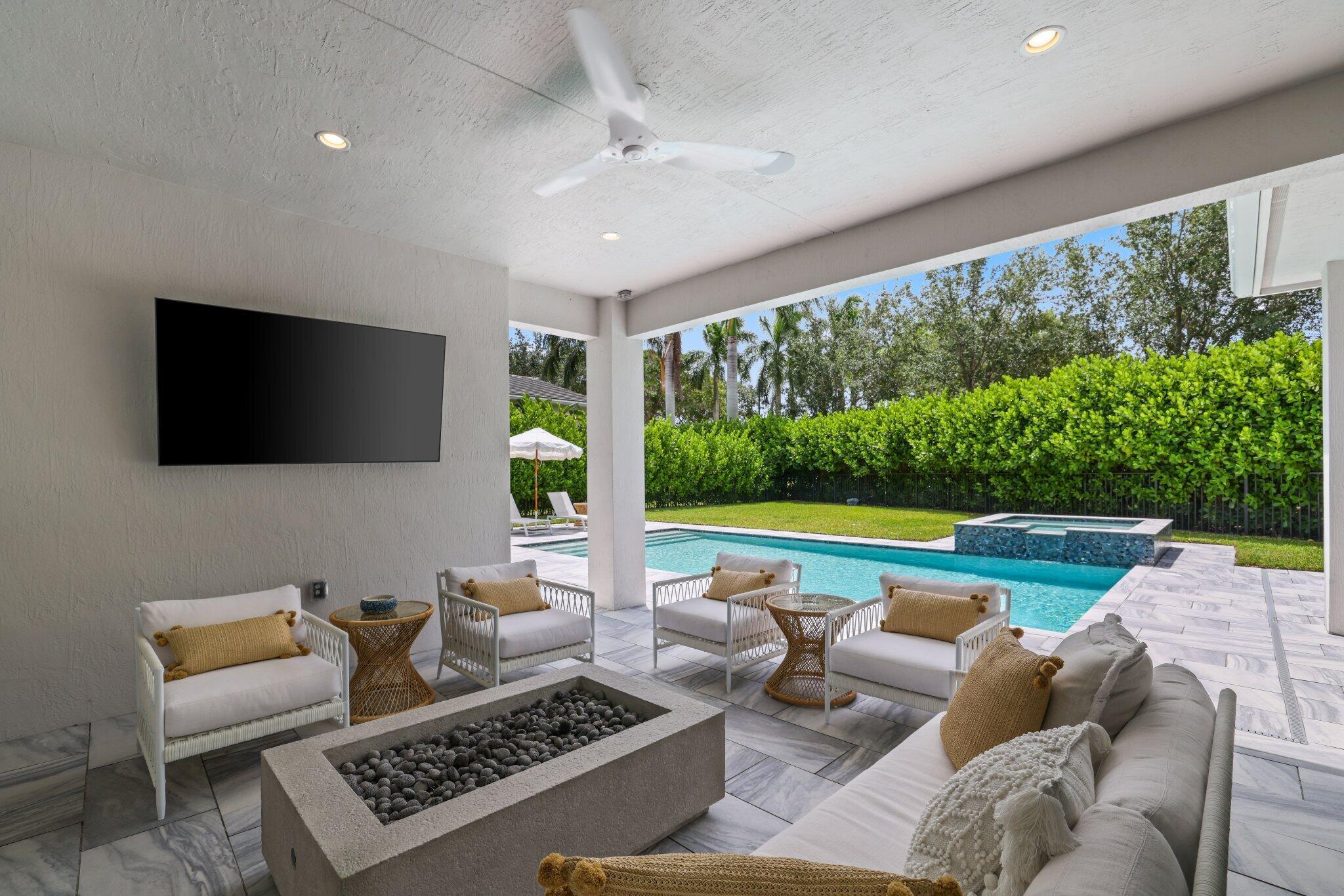 2704 NW 71st Boulevard