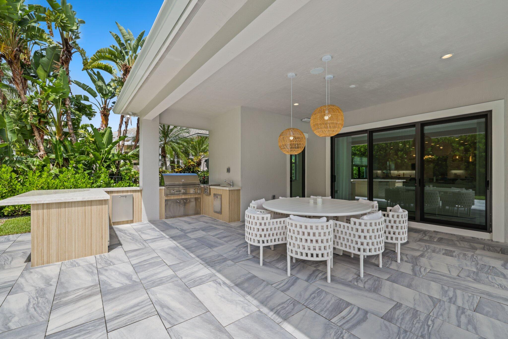 2704 NW 71st Boulevard