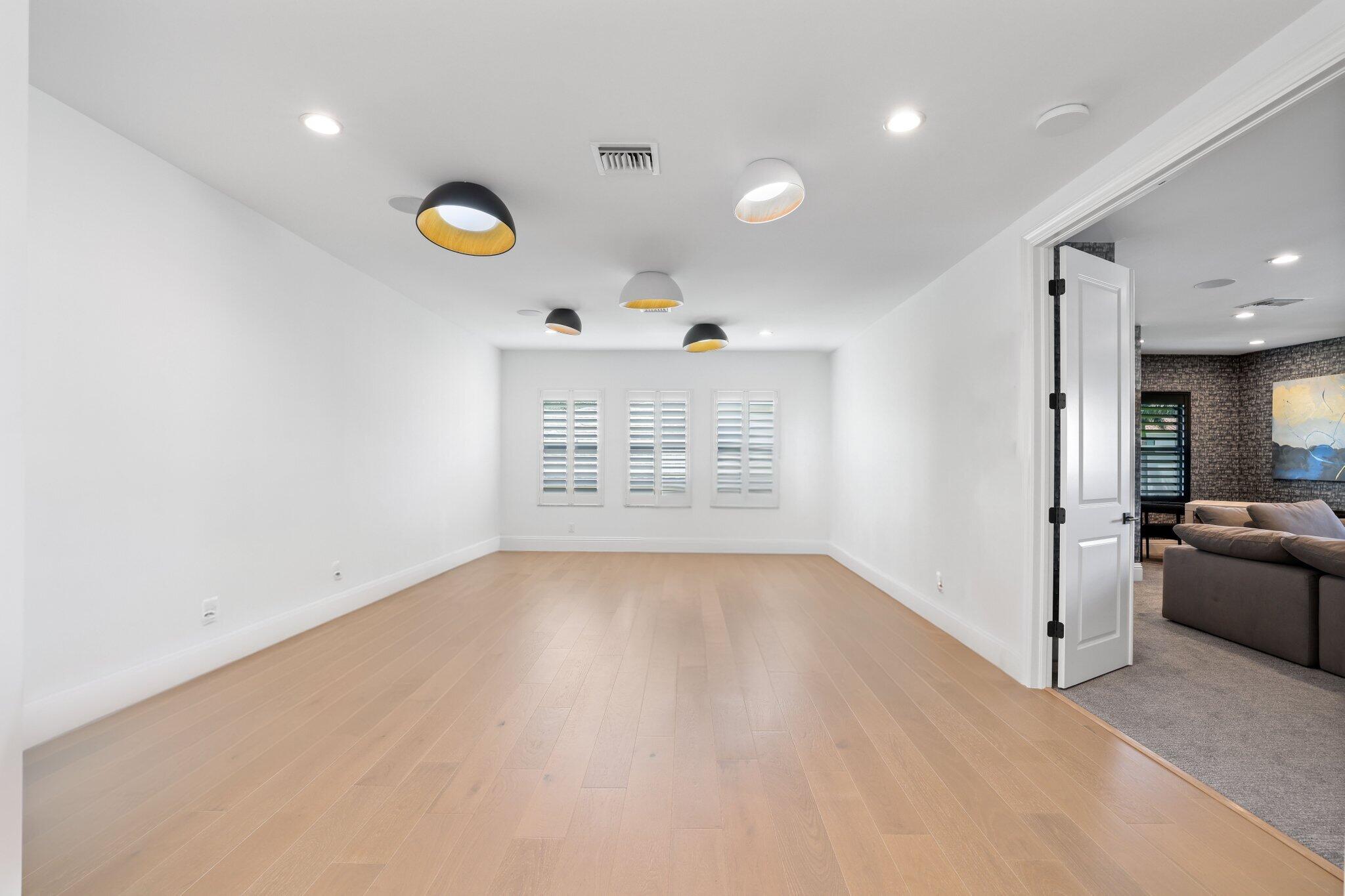 2704 NW 71st Boulevard