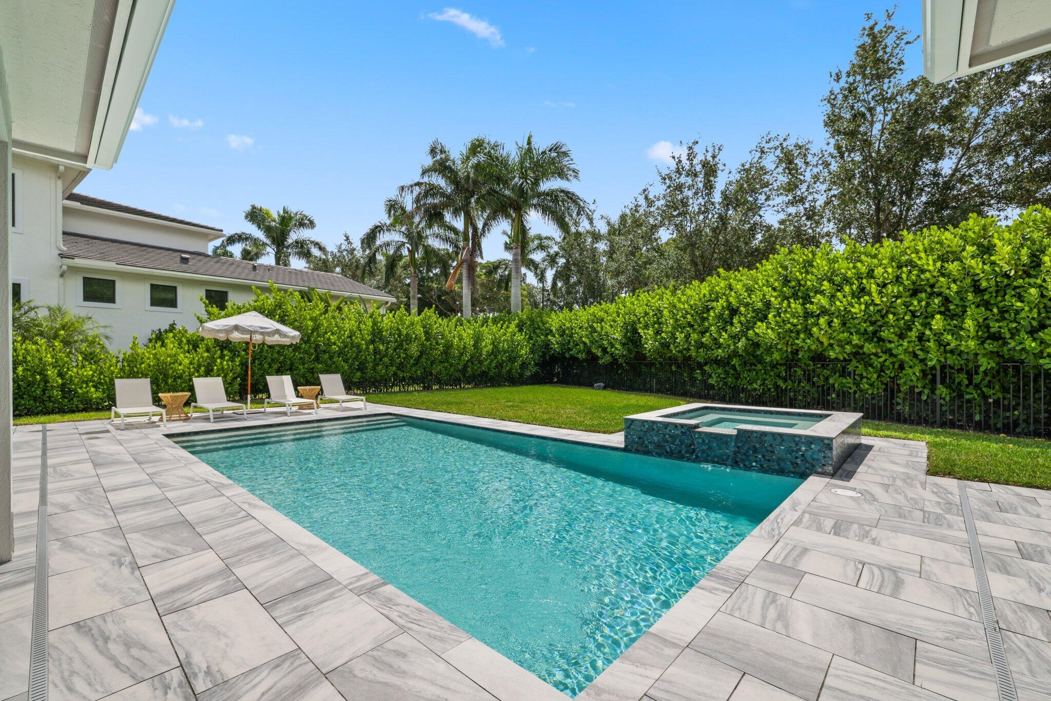 2704 NW 71st Boulevard