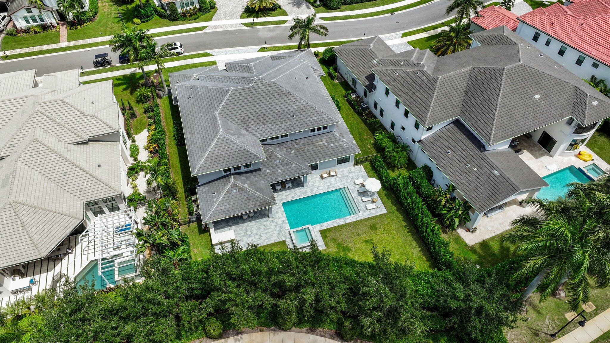 2704 NW 71st Boulevard