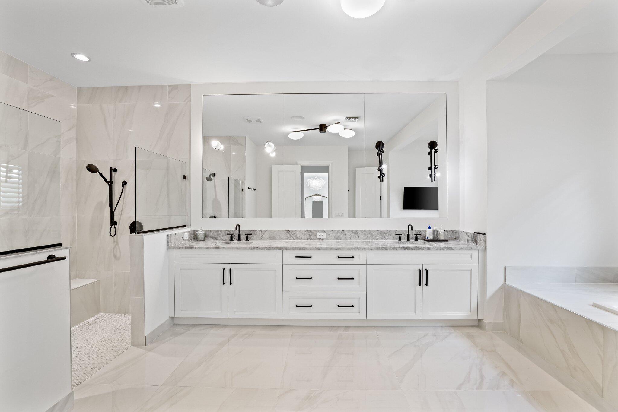 2704 NW 71st Boulevard