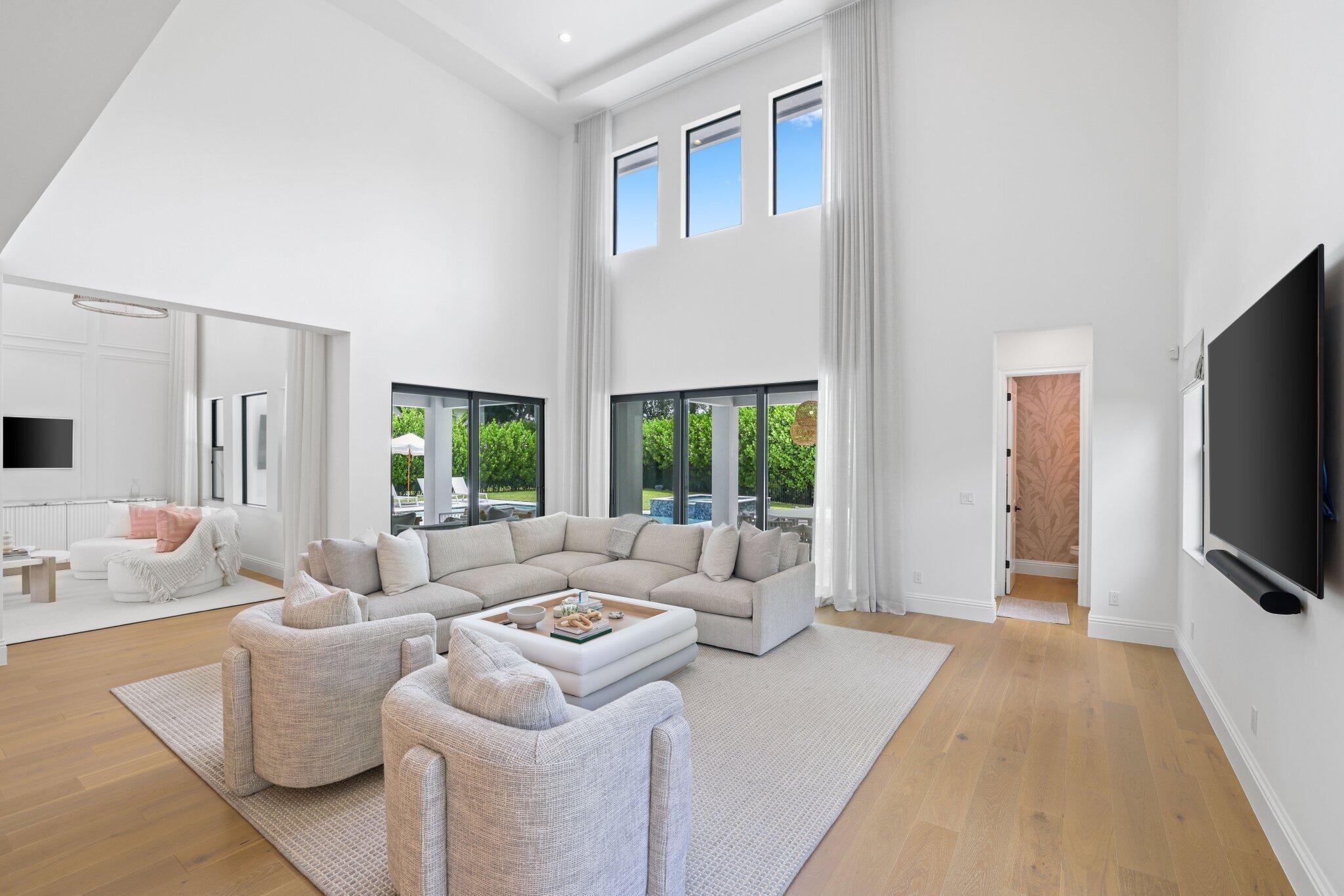 2704 NW 71st Boulevard