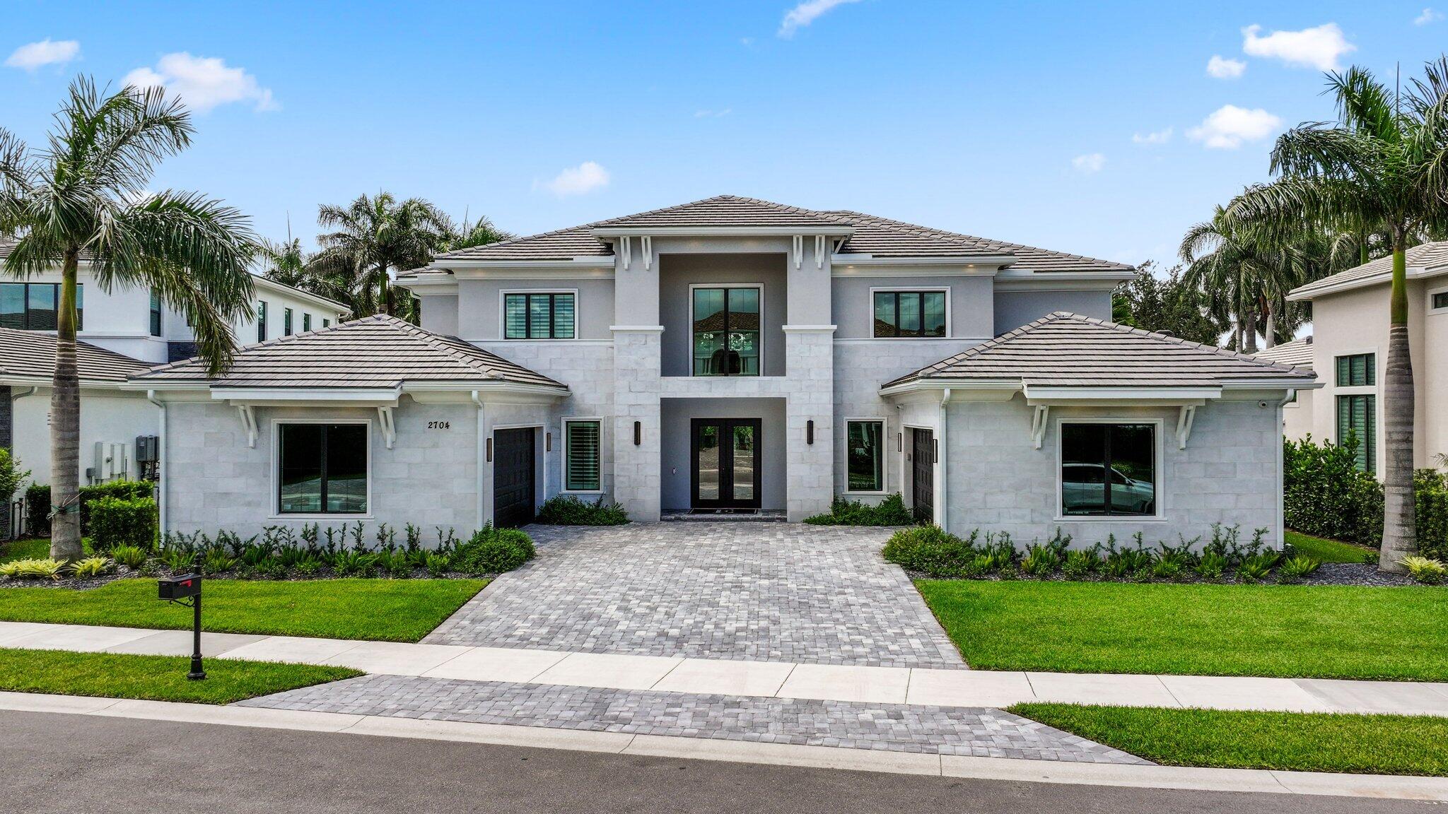 2704 NW 71st Boulevard