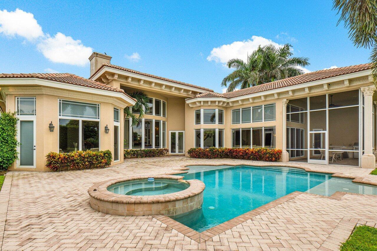 4188 Bocaire Boulevard