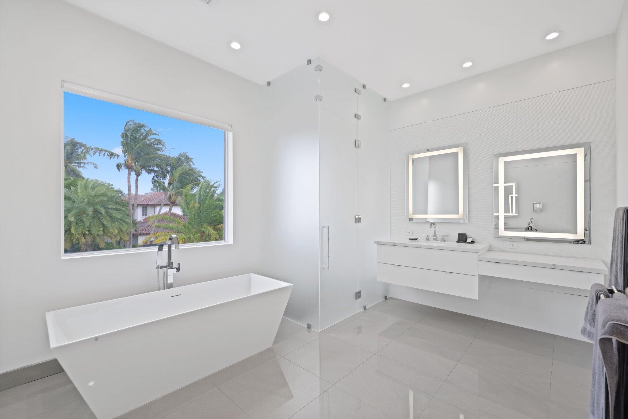 2265 Queen Palm Road