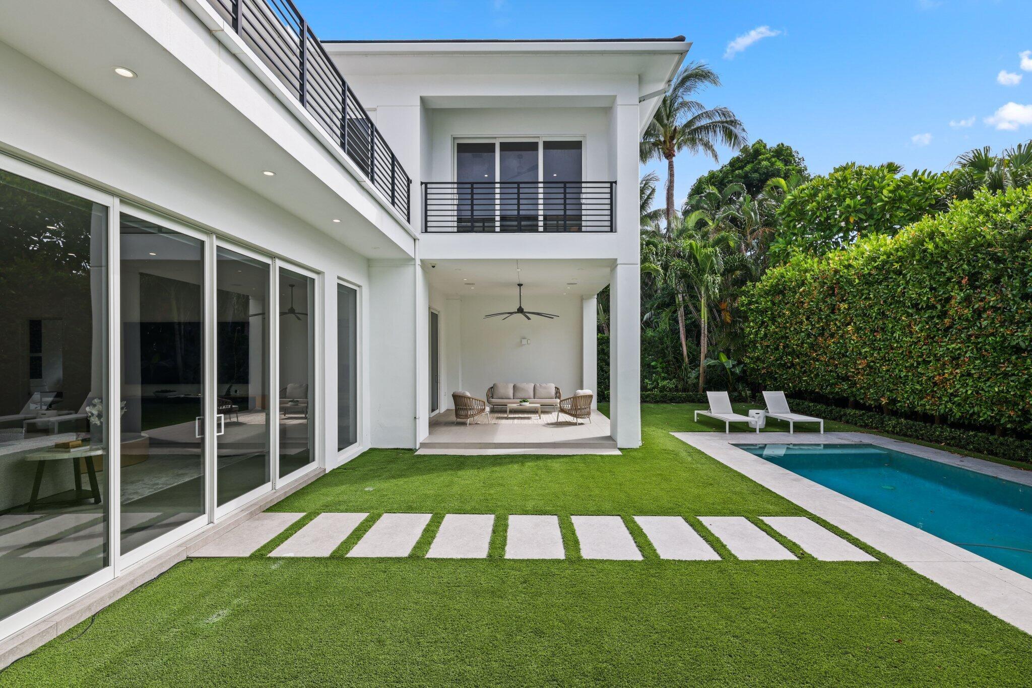 2265 Queen Palm Road