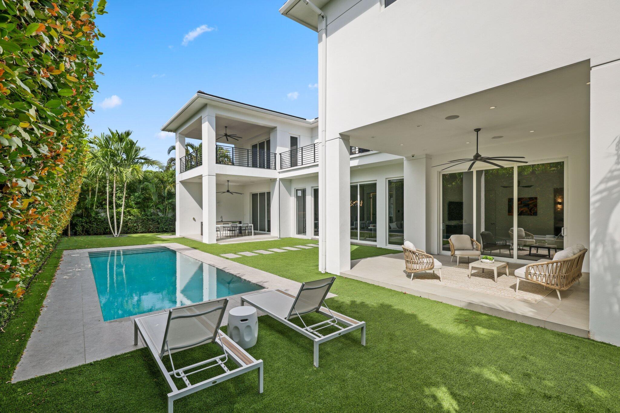 2265 Queen Palm Road