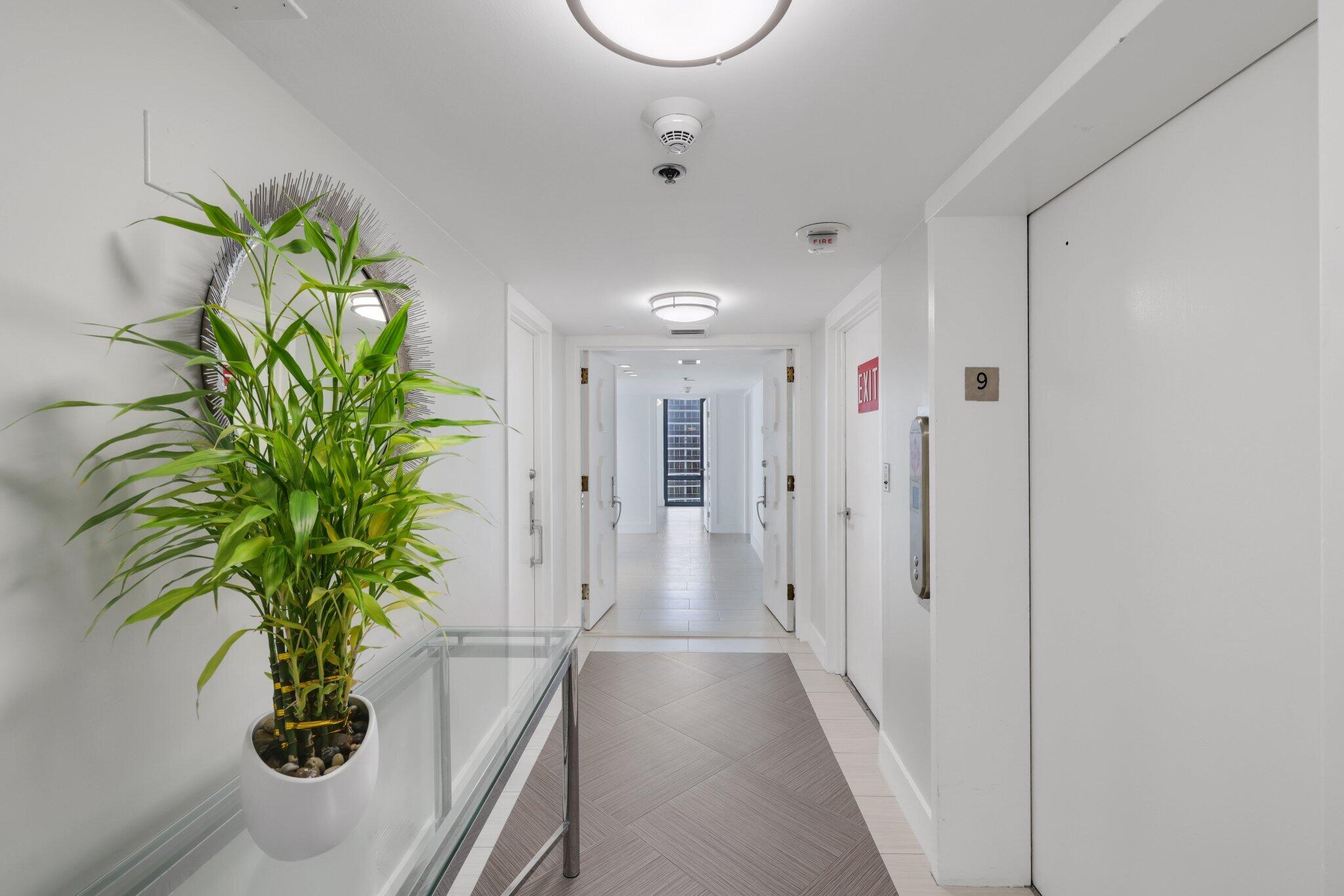 250 S Ocean Boulevard 9a