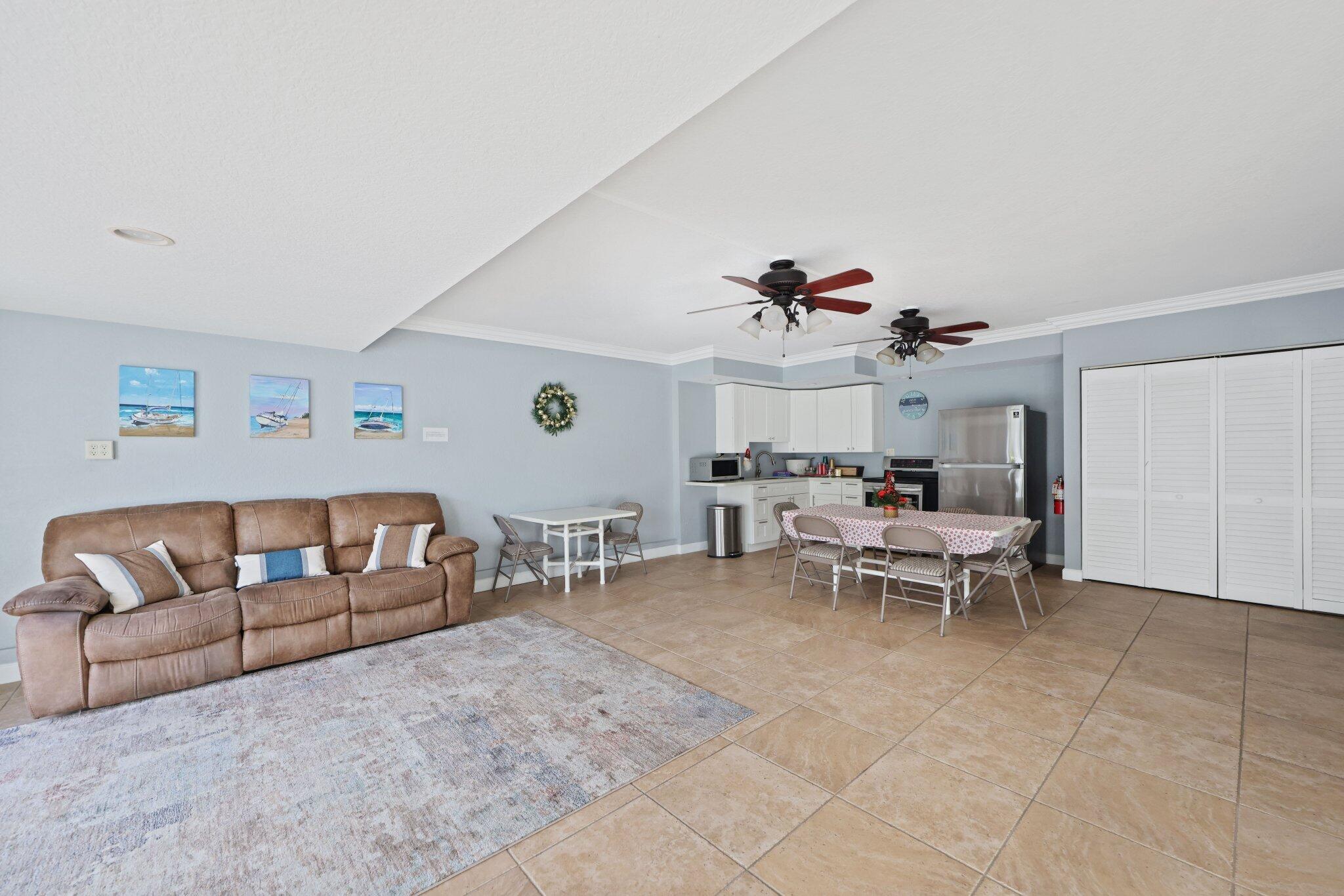700 NE Harbour Terrace 230