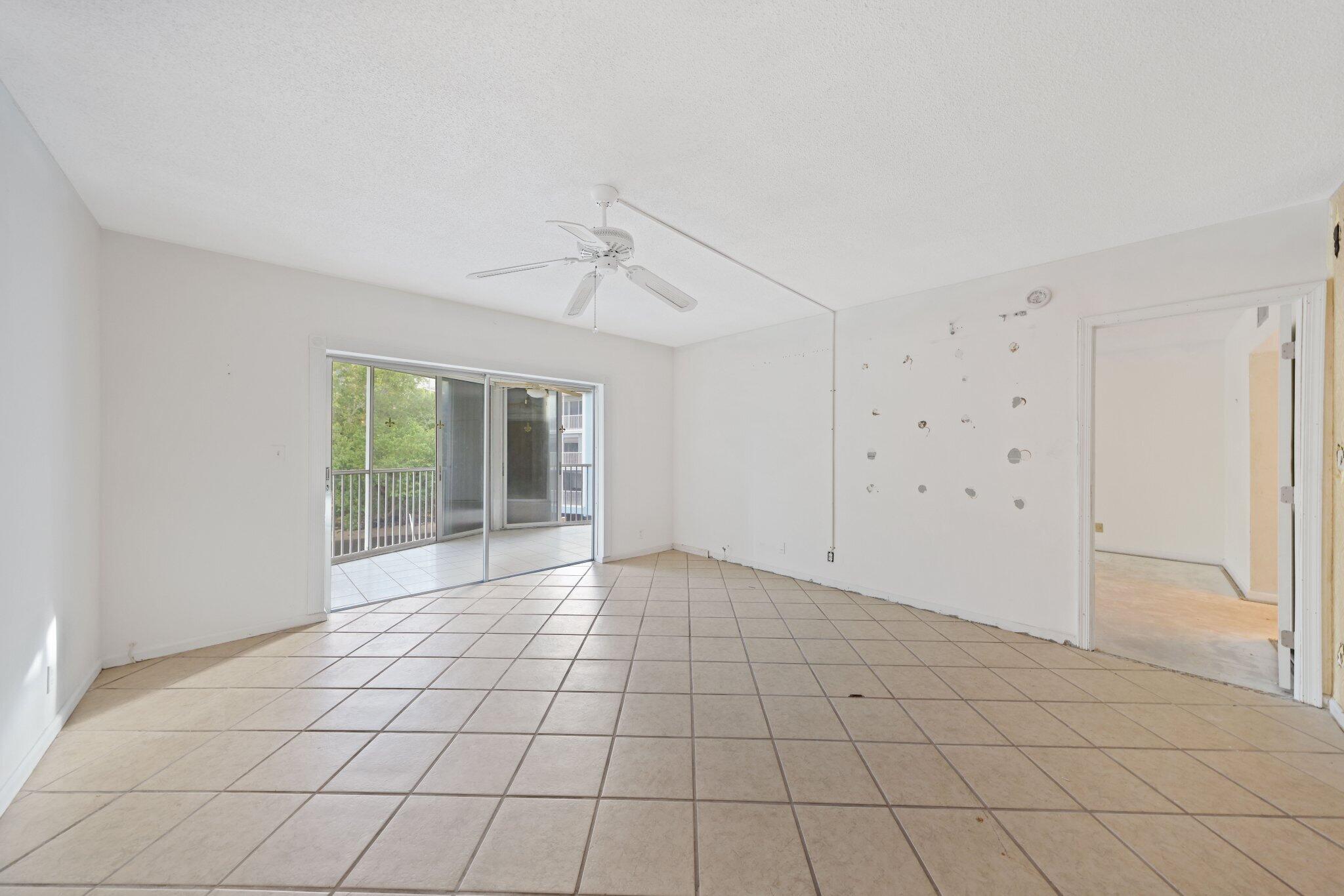 700 NE Harbour Terrace 230
