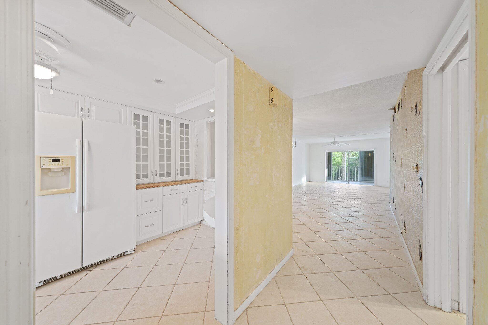 700 NE Harbour Terrace 230