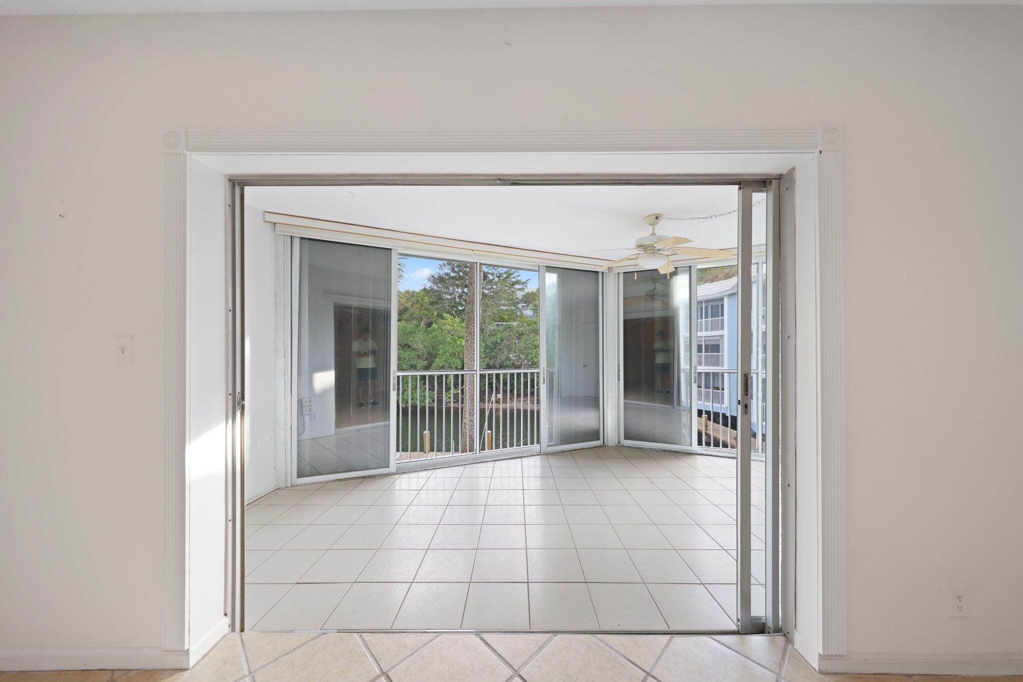 700 NE Harbour Terrace 230