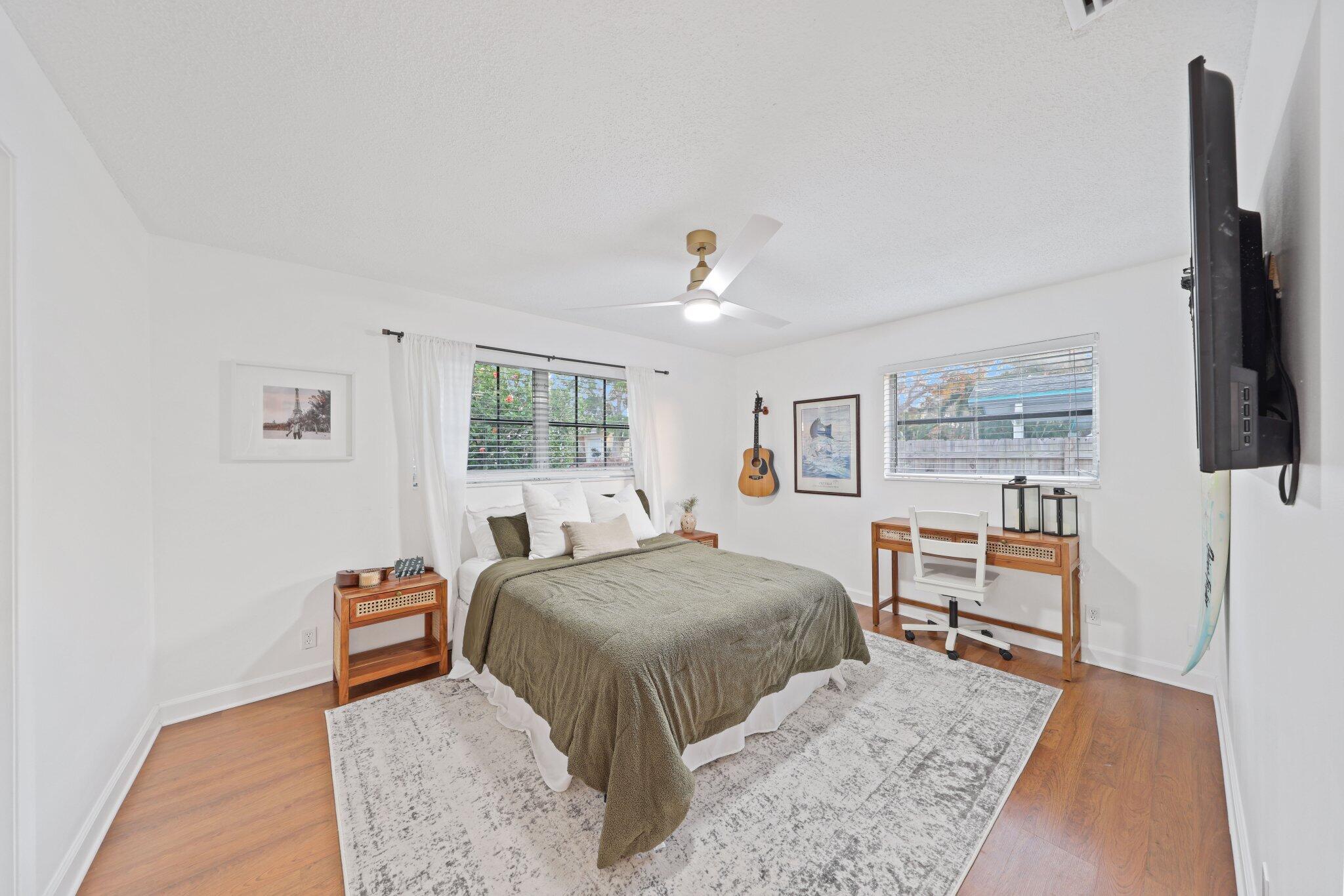 2905 SE 1st Court
