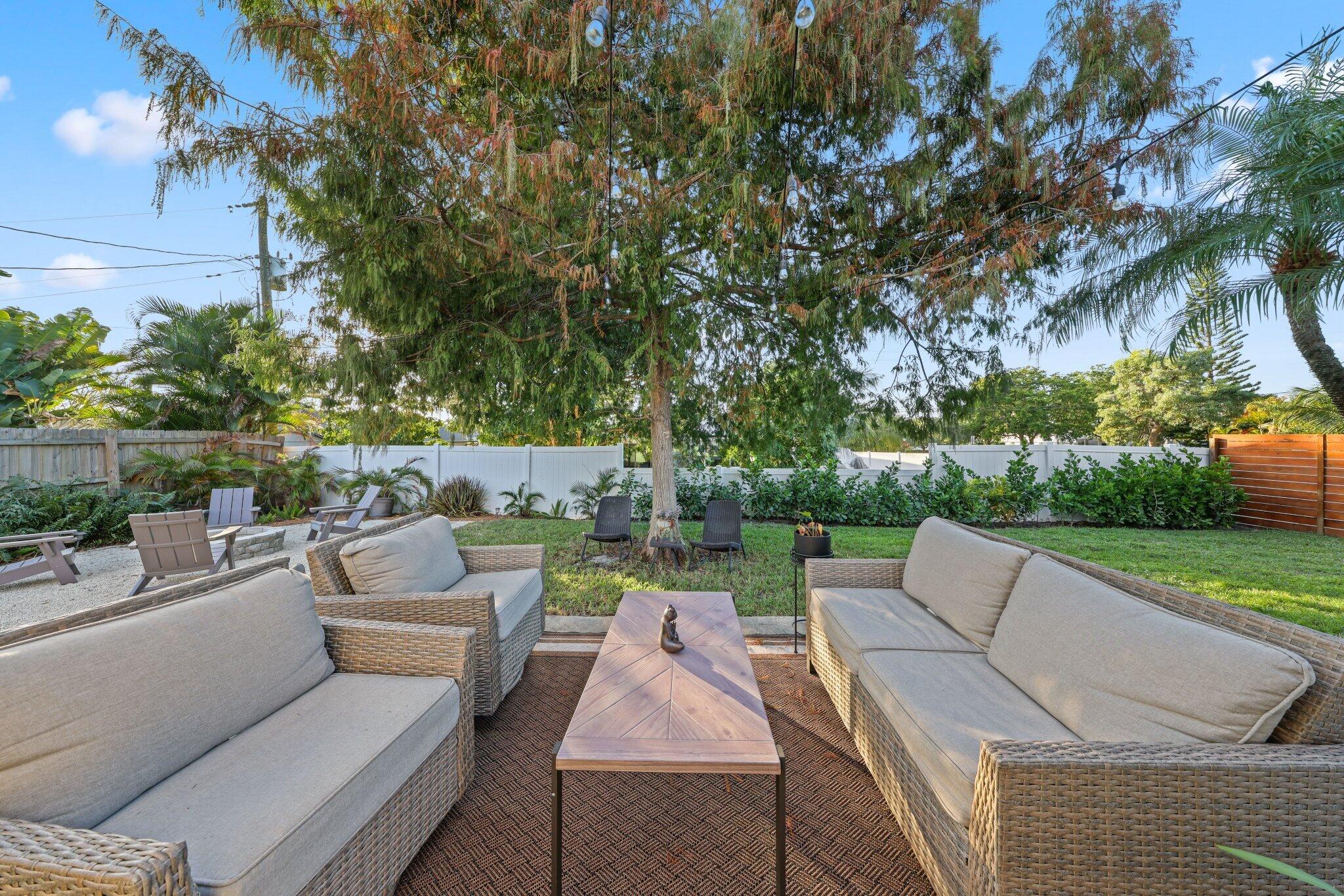 2905 SE 1st Court