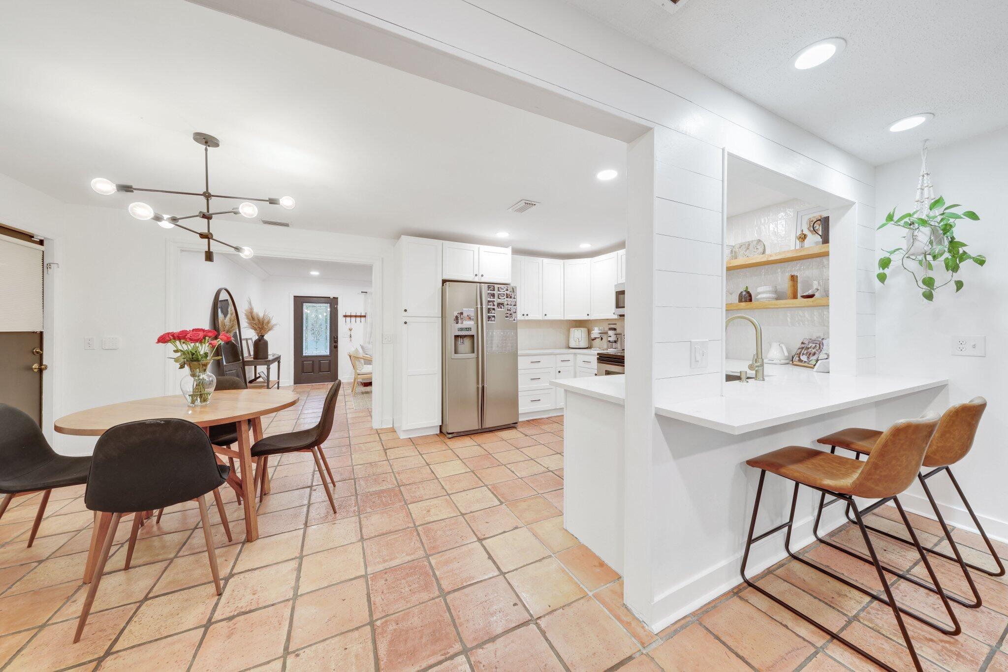 2905 SE 1st Court