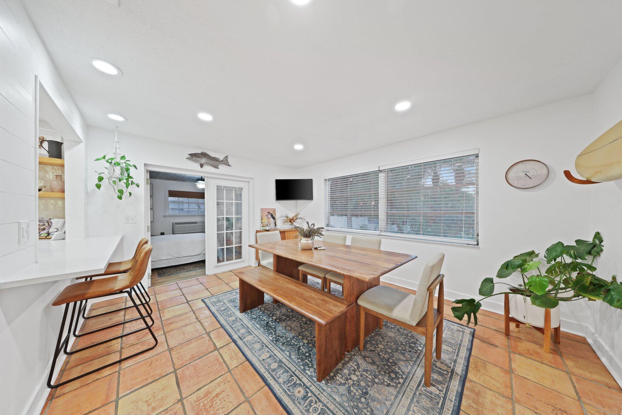 2905 SE 1st Court