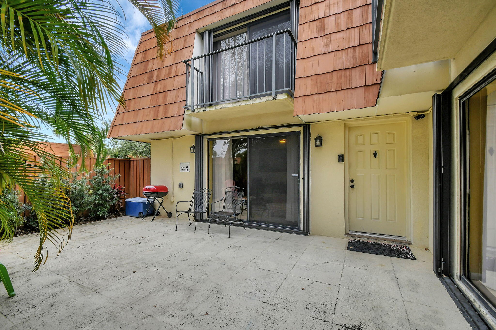 325 Live Oak Lane