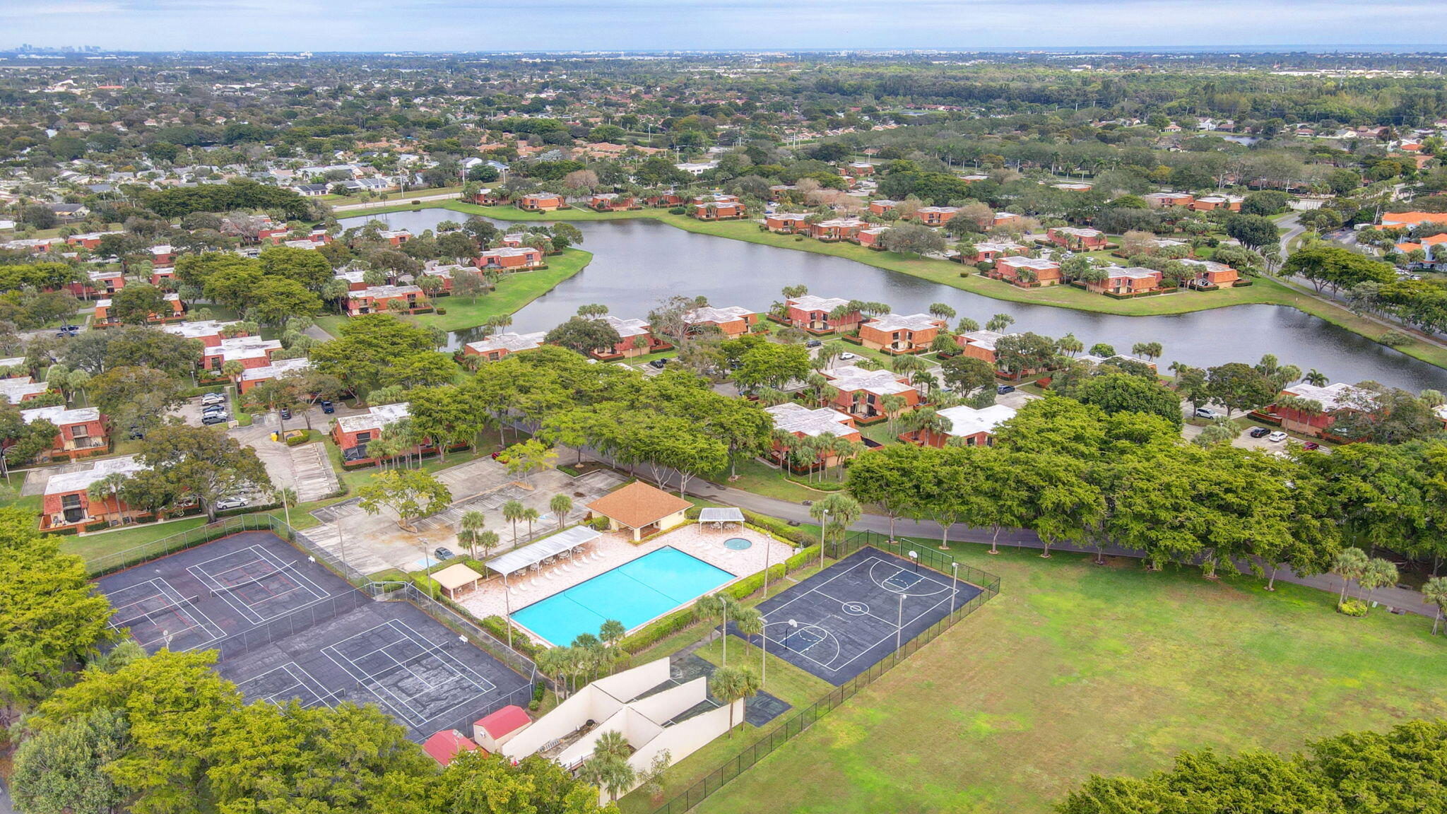 325 Live Oak Lane