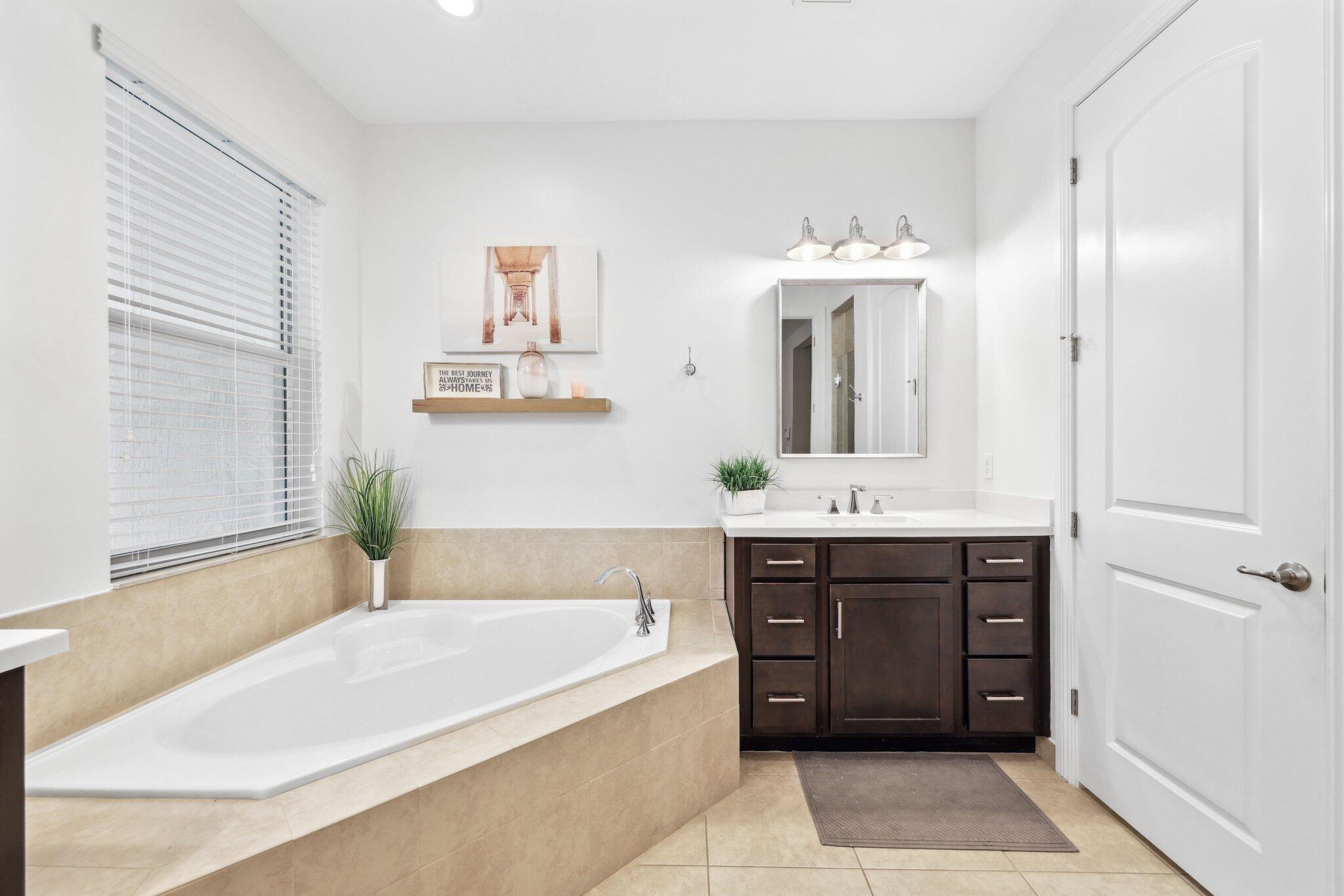 100 NW 69th Circle 24