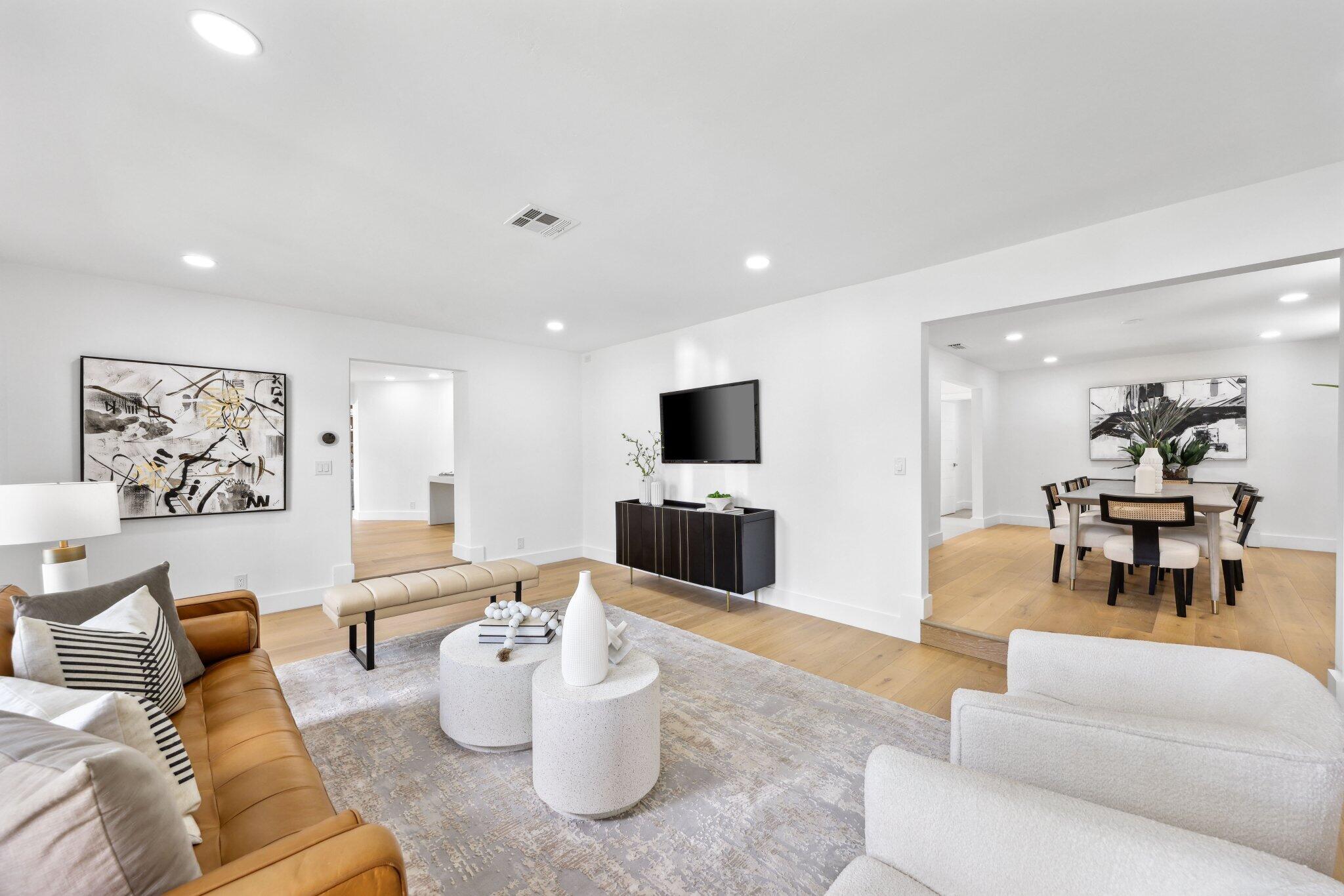 6794 Giralda Circle