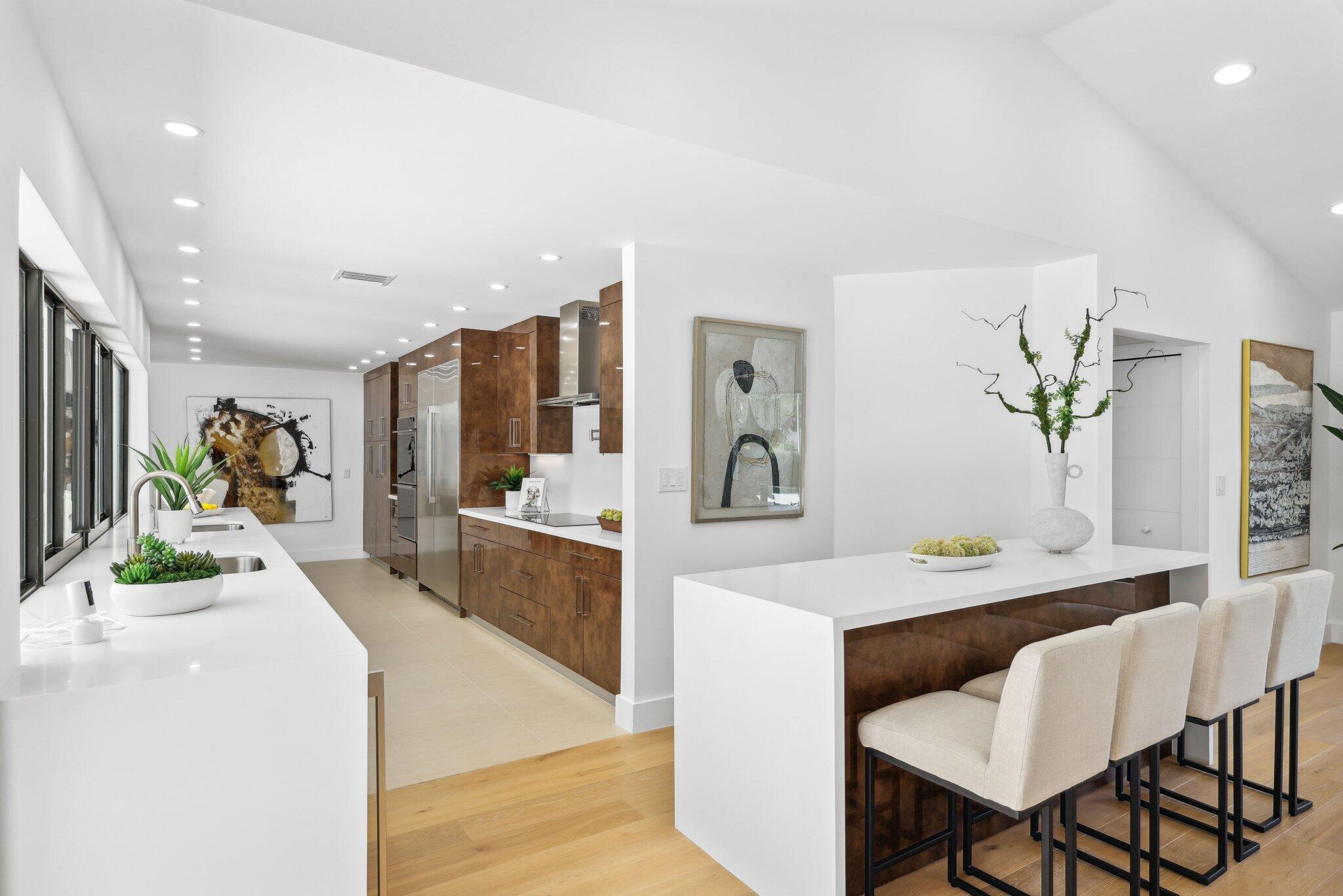 6794 Giralda Circle