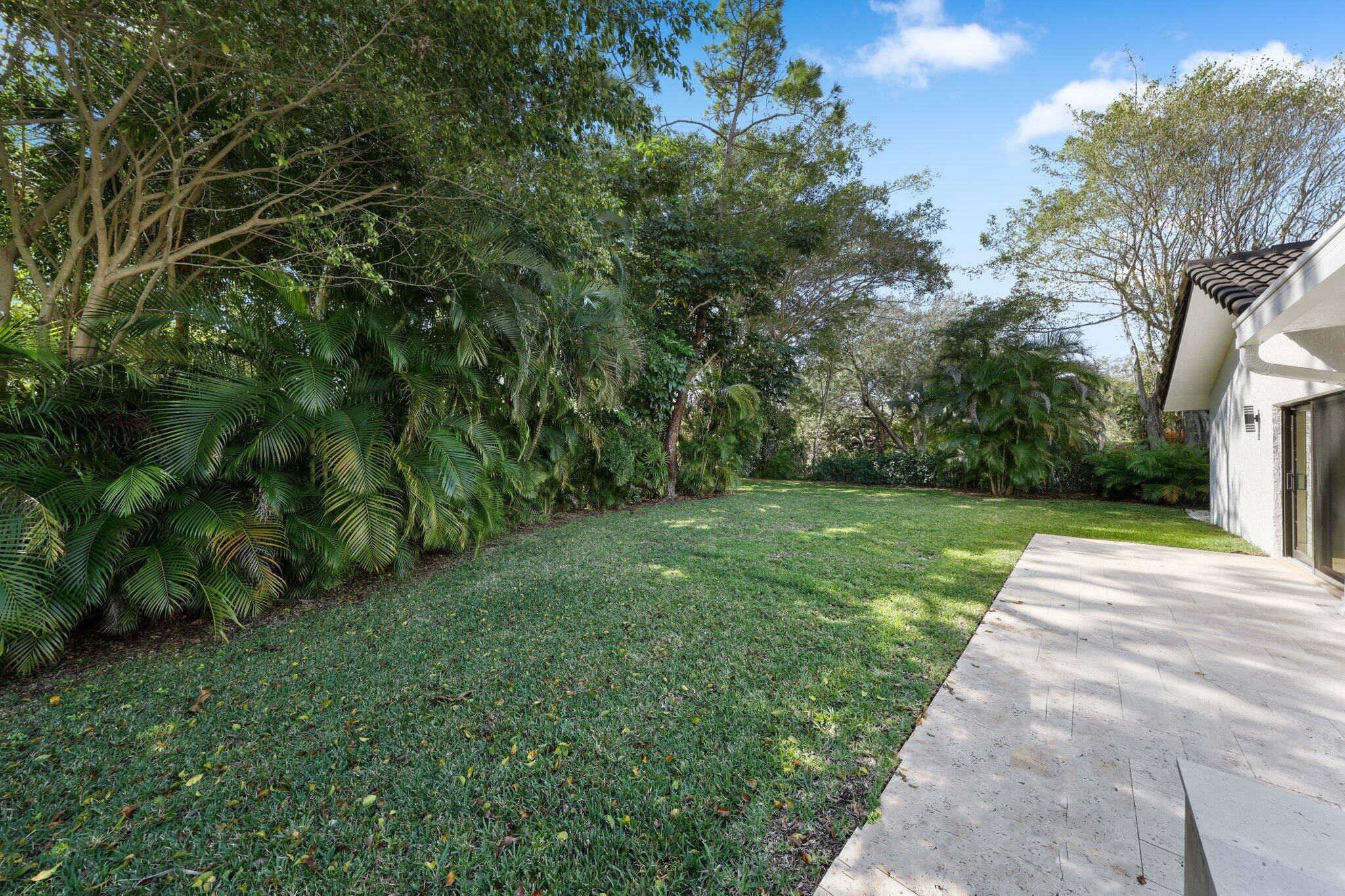6794 Giralda Circle