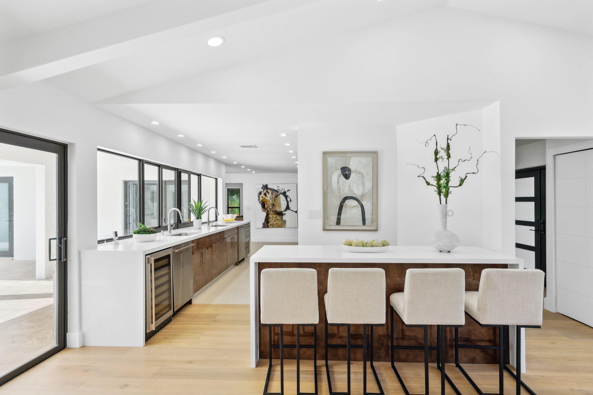 6794 Giralda Circle