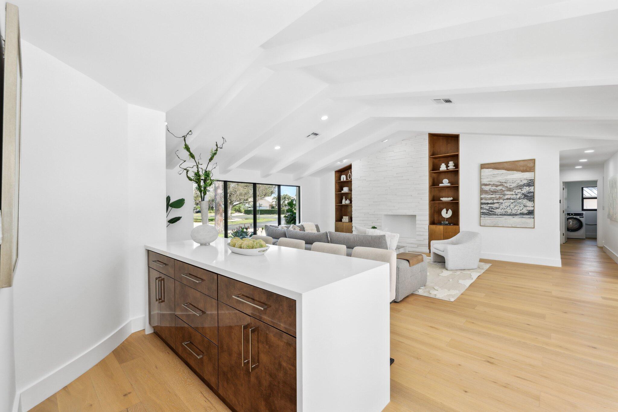 6794 Giralda Circle