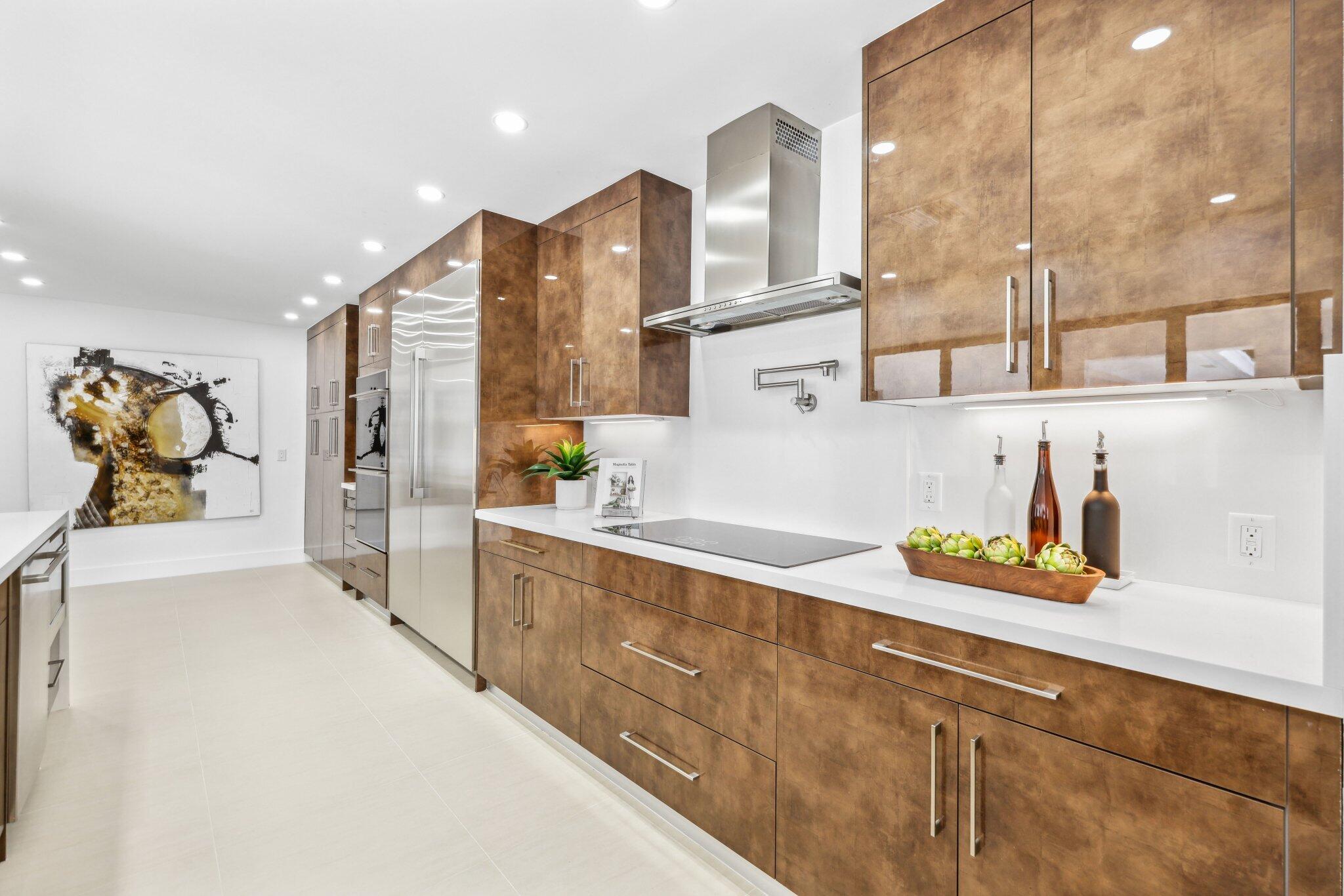 6794 Giralda Circle