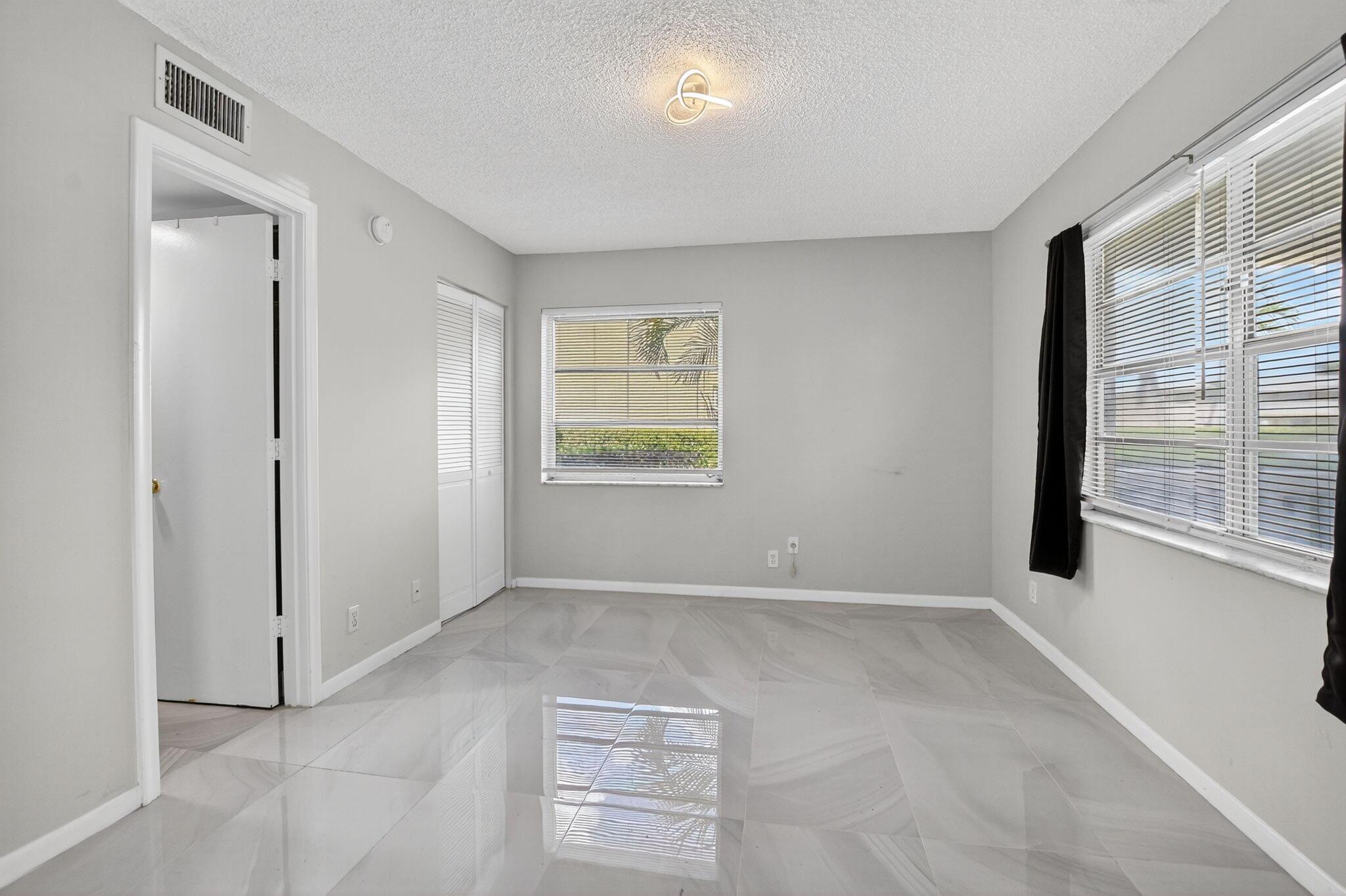 2510 Black Olive 104 Boulevard 104