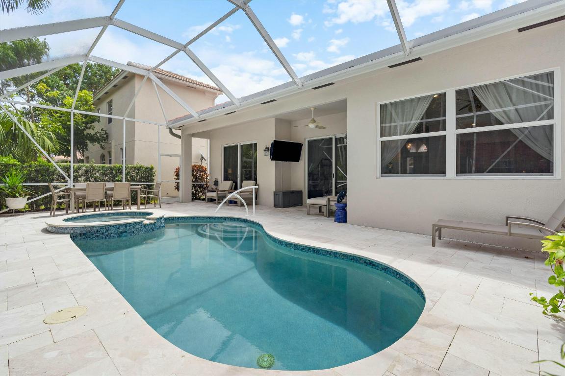 5551 Via De La Plata Circle