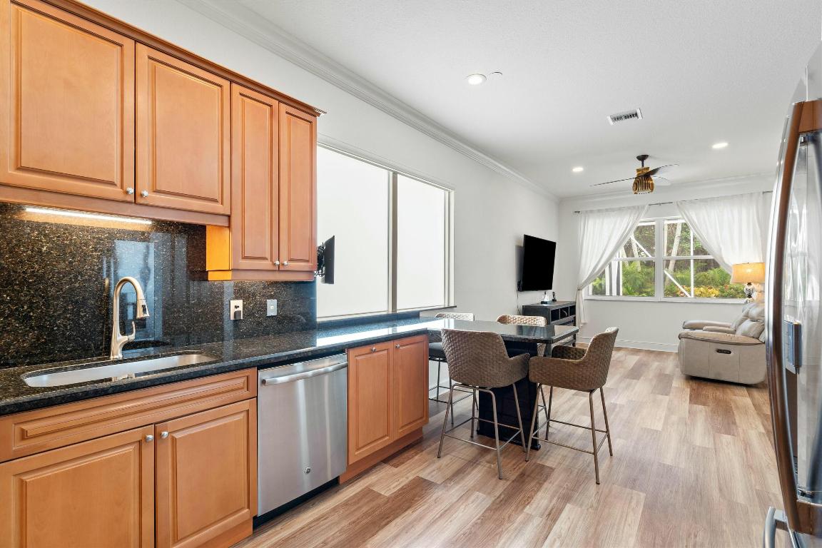 5551 Via De La Plata Circle